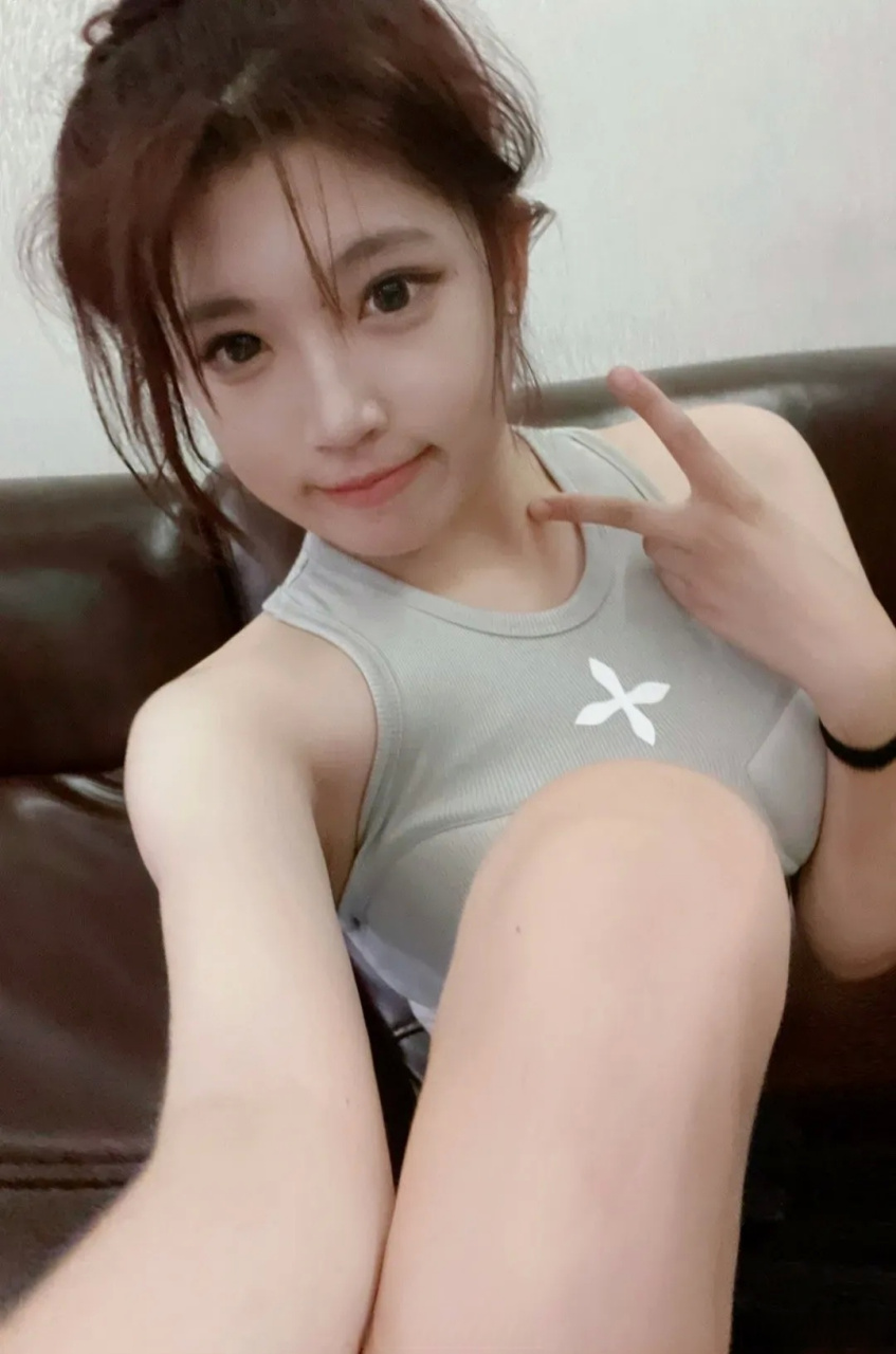 国安女足高颜值小姐姐-杨莹,19岁,182大长腿,现在是北京国安首都