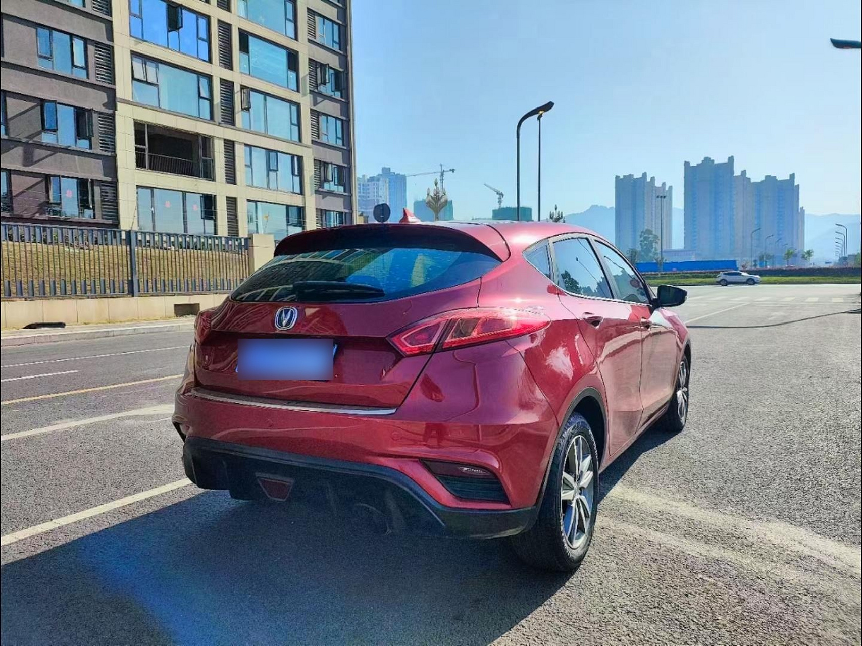 17年长安逸动xt,1.6l自动挡带天窗 全车原版,4.