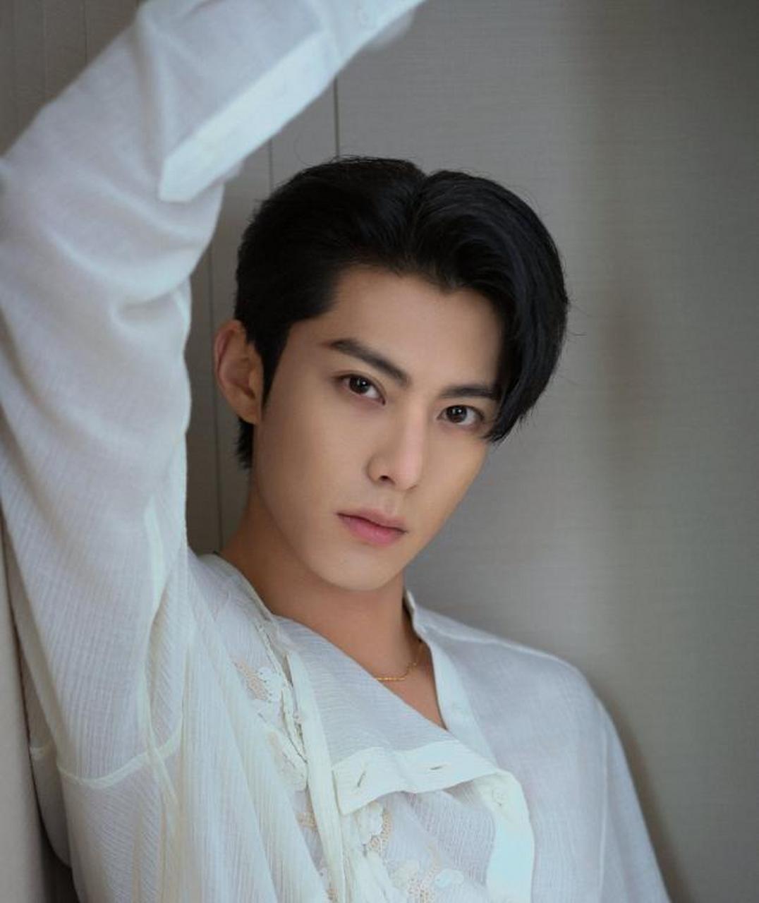 业内人士爆料片酬最贵的95生:吴磊,王鹤棣,陈星旭,许凯,张新成.