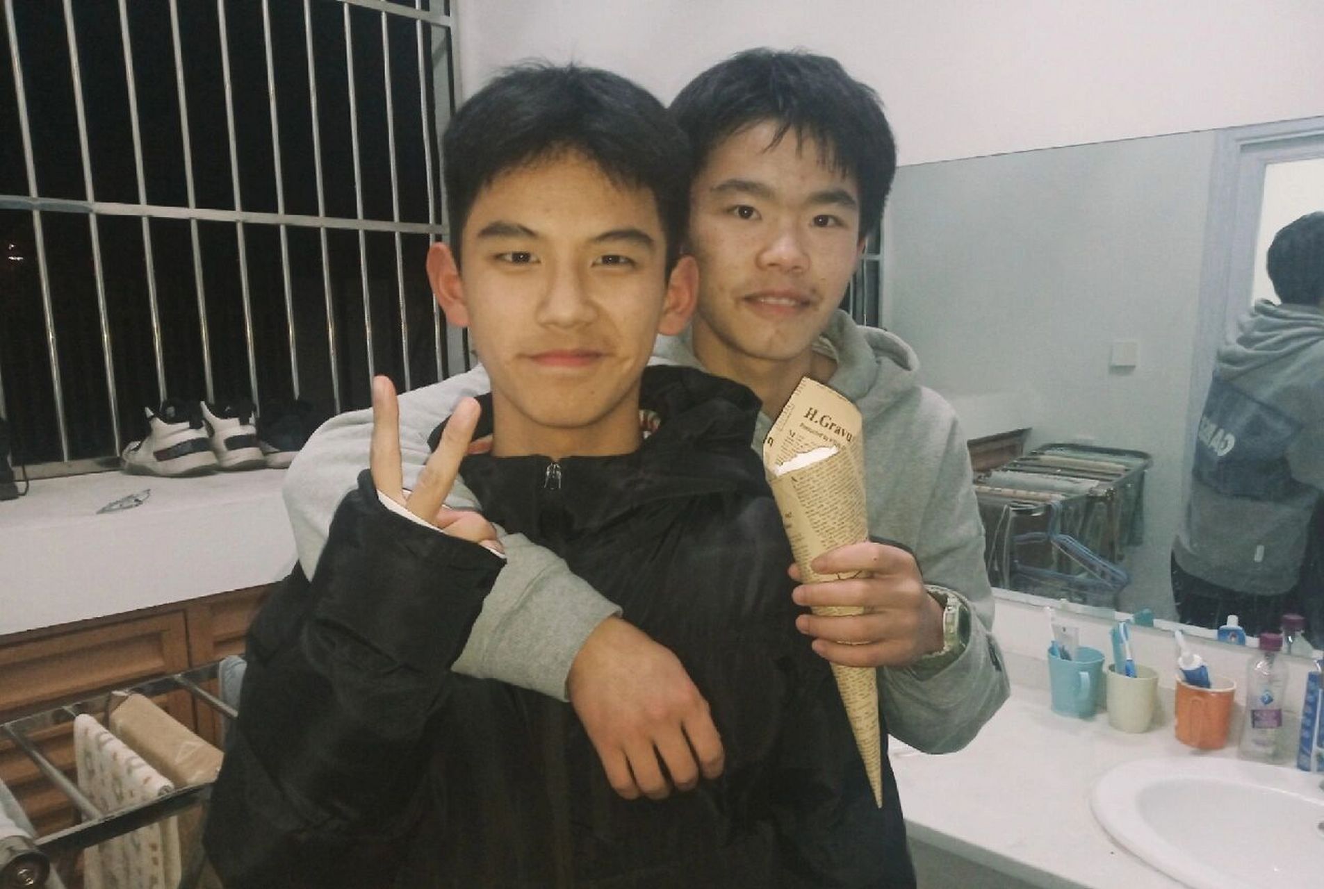 初中时的照片 和学霸的一张合照太怀念了