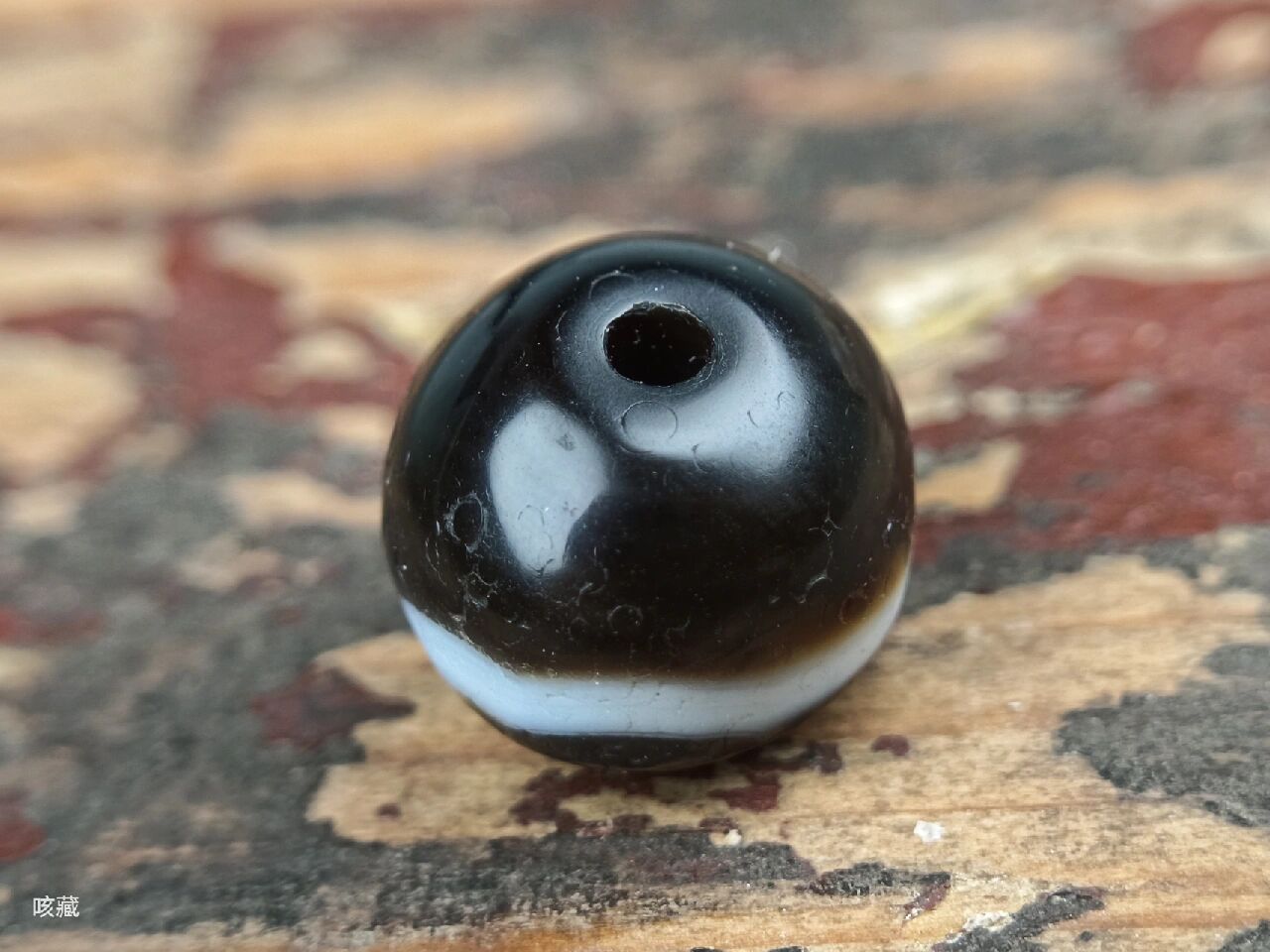 千年藏系三色宽一线老药师珠