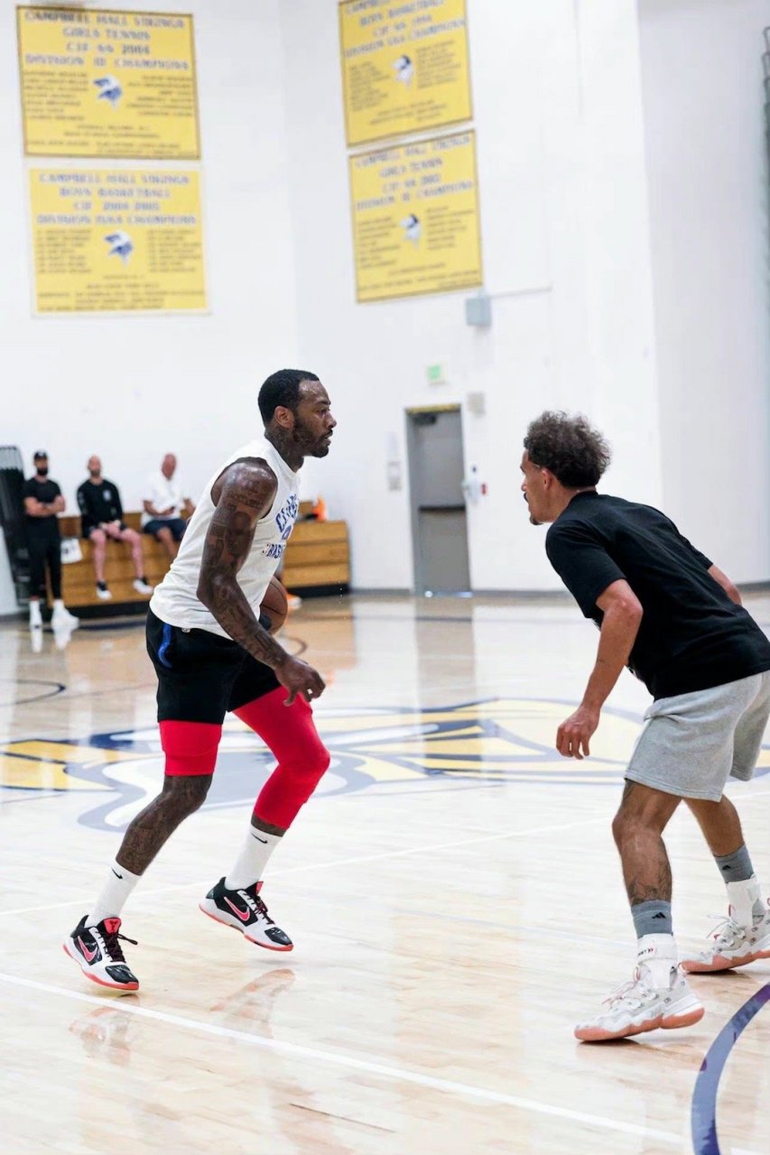 欧文寸头造型#"寸头文"造型重出江湖,谁的青春回来了![得意]