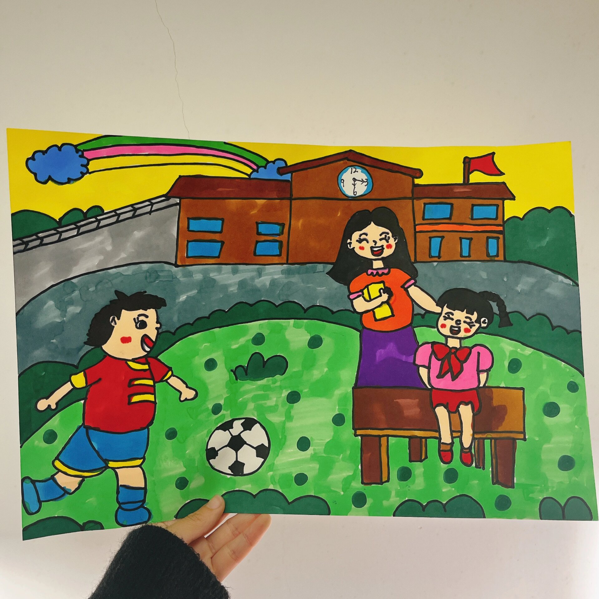 一年级 美好校园绘画