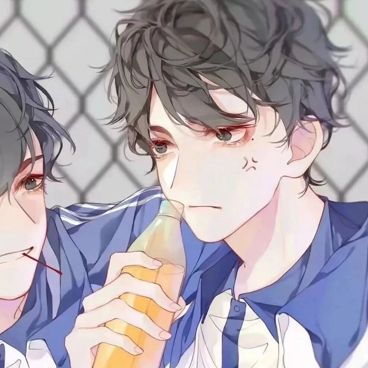 原耽头像 喜欢一个人是藏不住的,就算不说话,眼神也会出卖你