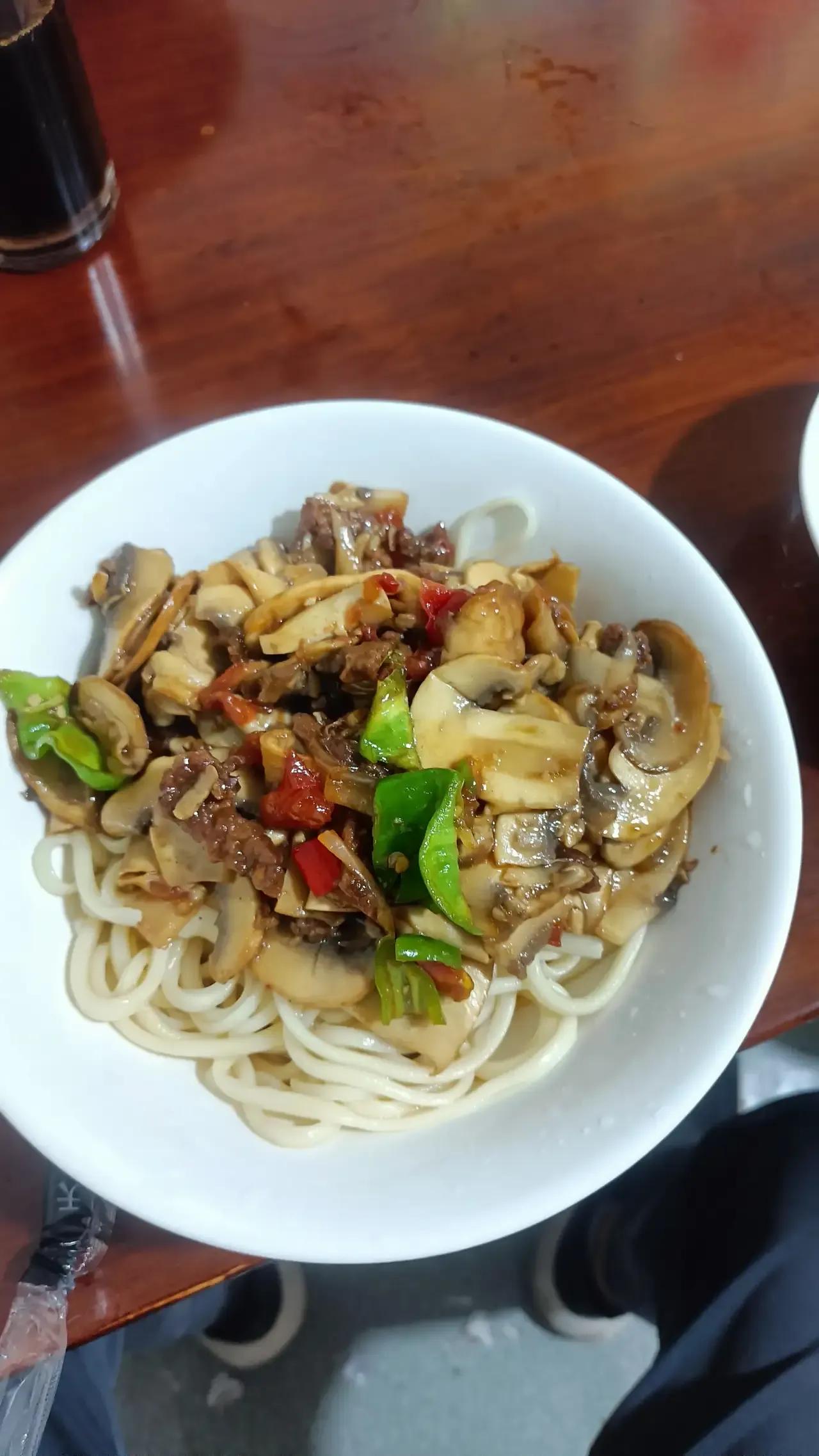 品味经典美食的艺术之旅：吕城沙县小吃的崛起之路