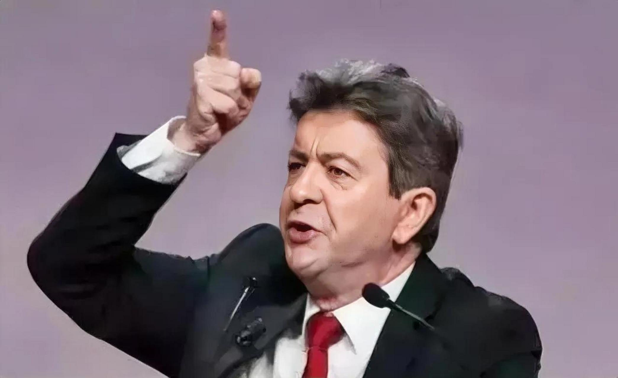 近日,德国总统候选人克劳森巴克宣称中国是唯一的超级大国,他说:"我们