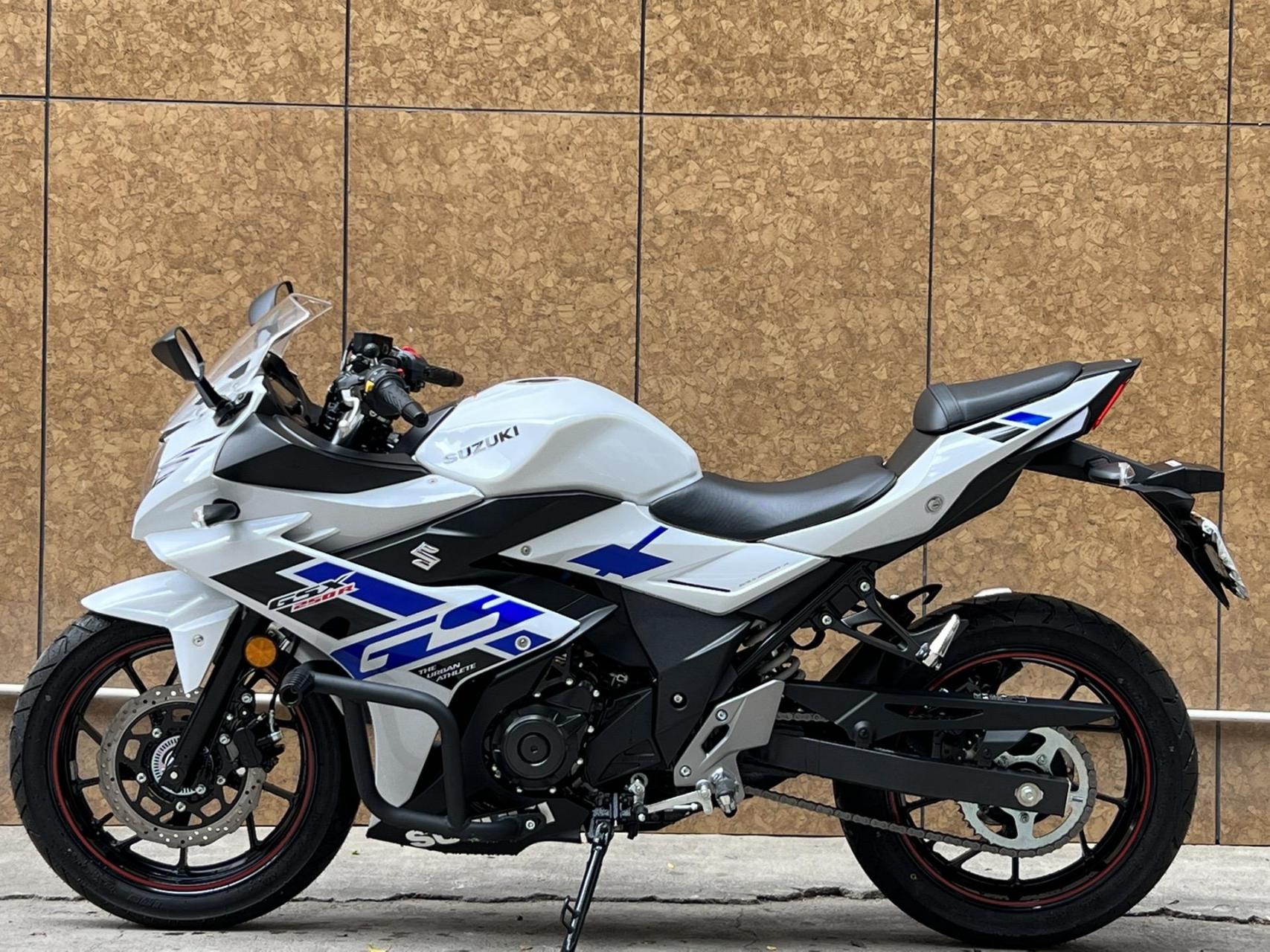 gsx250颜色图片