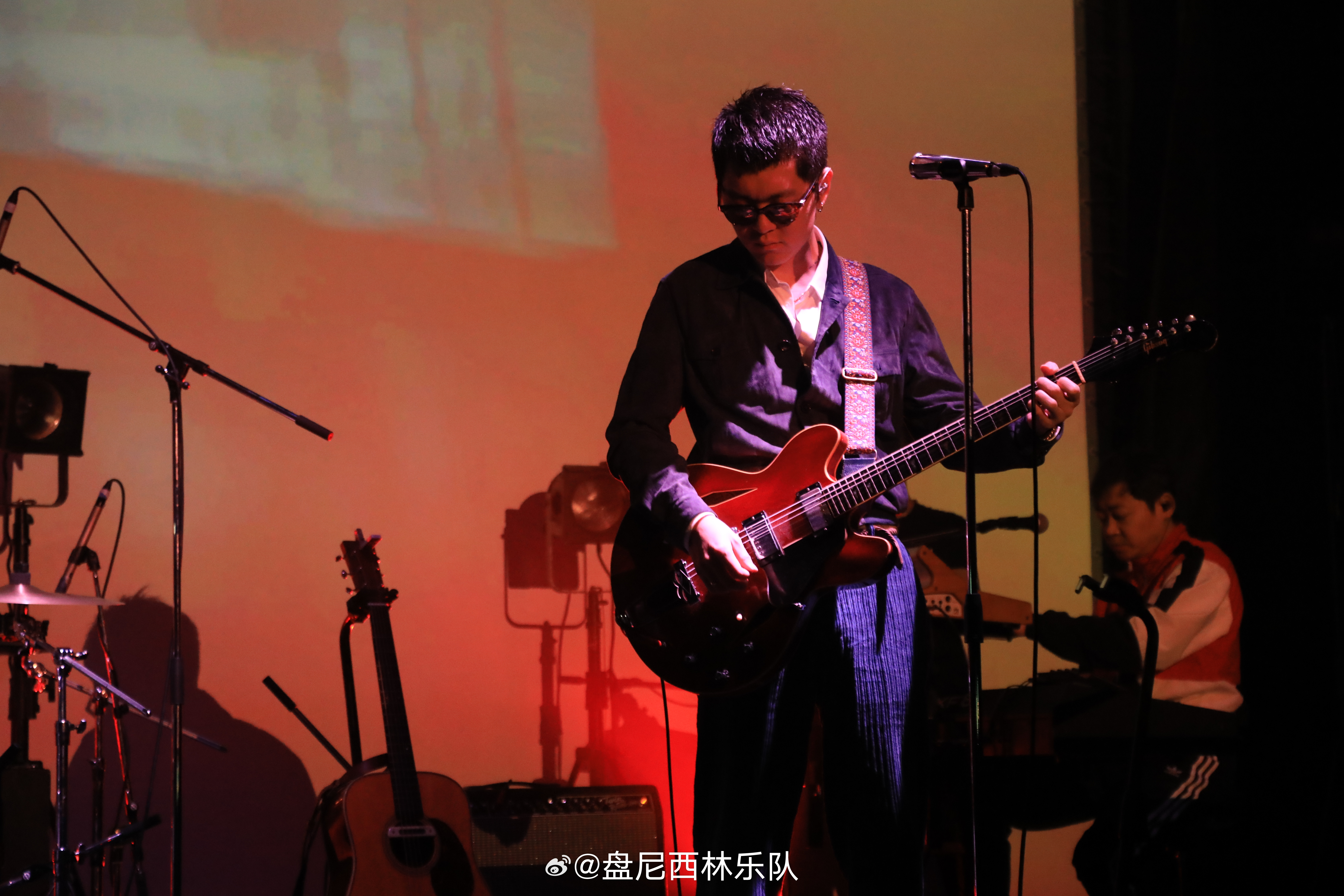 盘尼西林2024岛与黎明巡演# 今日东京,sheherherhers全体成员已就位