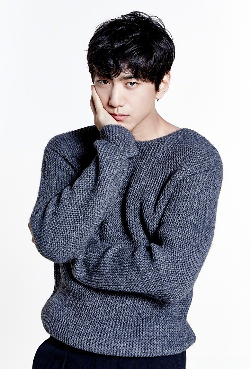 盛骏 有望出演ott新剧《#说是爱情#》,与金英光李晟京 合作.