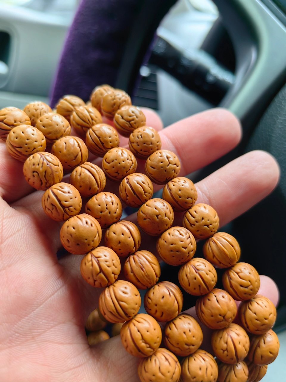 野生东北宽脐小金豆小奶豆桃核脖挂1.0mm 边1.0-1.03,肚0.96-0.