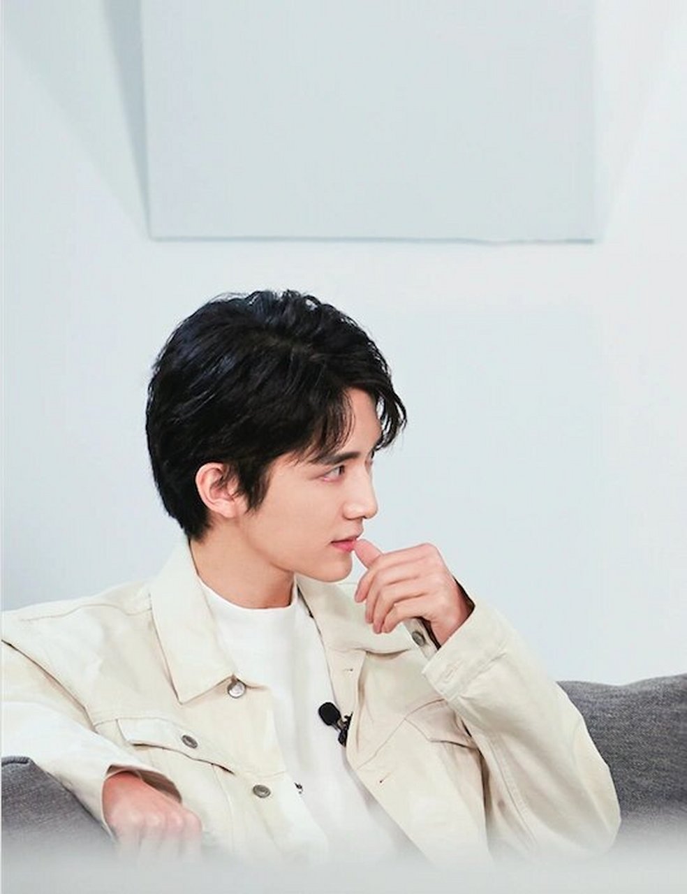 进来看张新成的帅照     一枪打中你的小心脏.