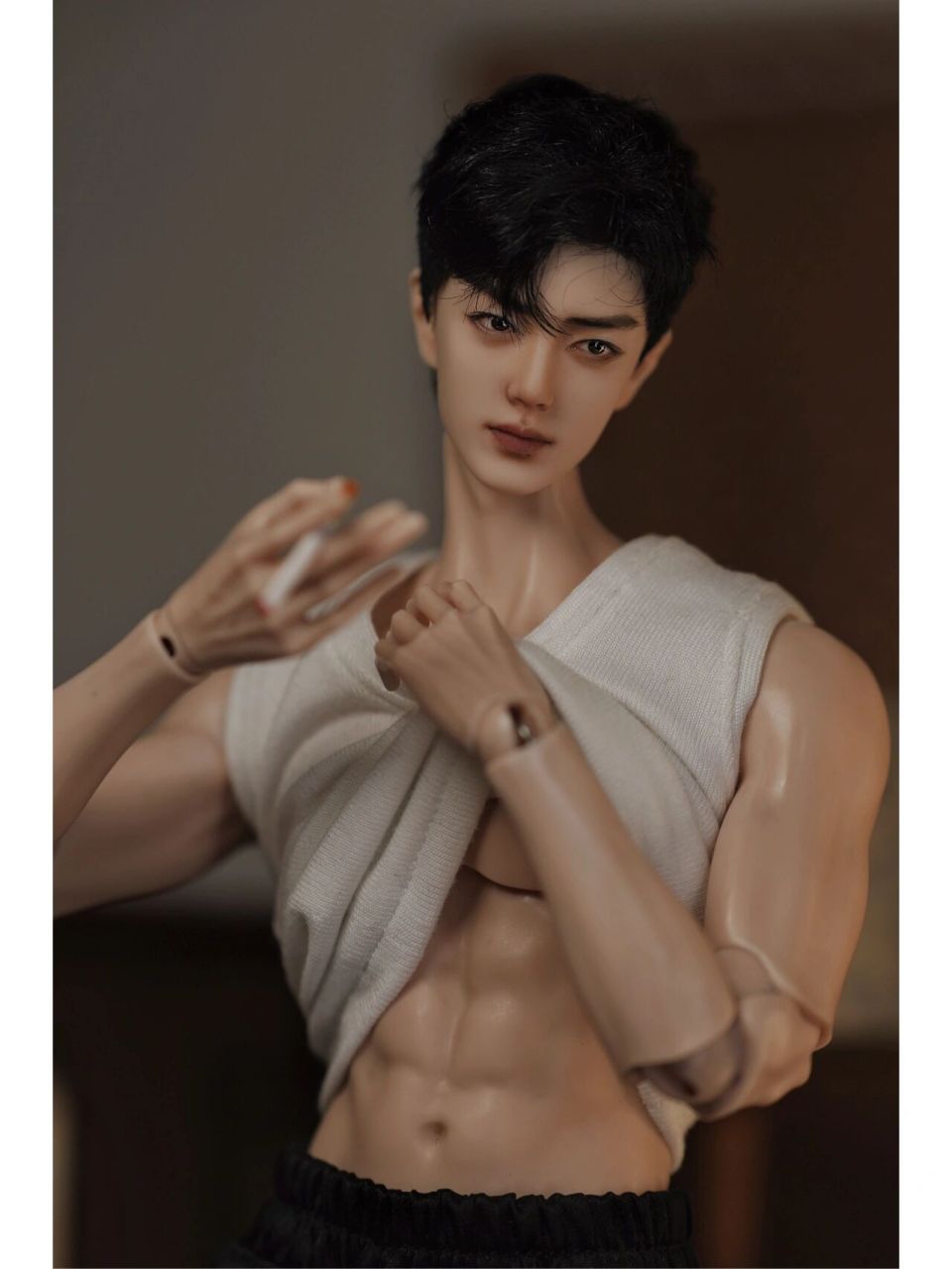 我家的肖战娃娃也来秀个腹肌 家里的孩子也跟他们得哥哥一样,健身,练