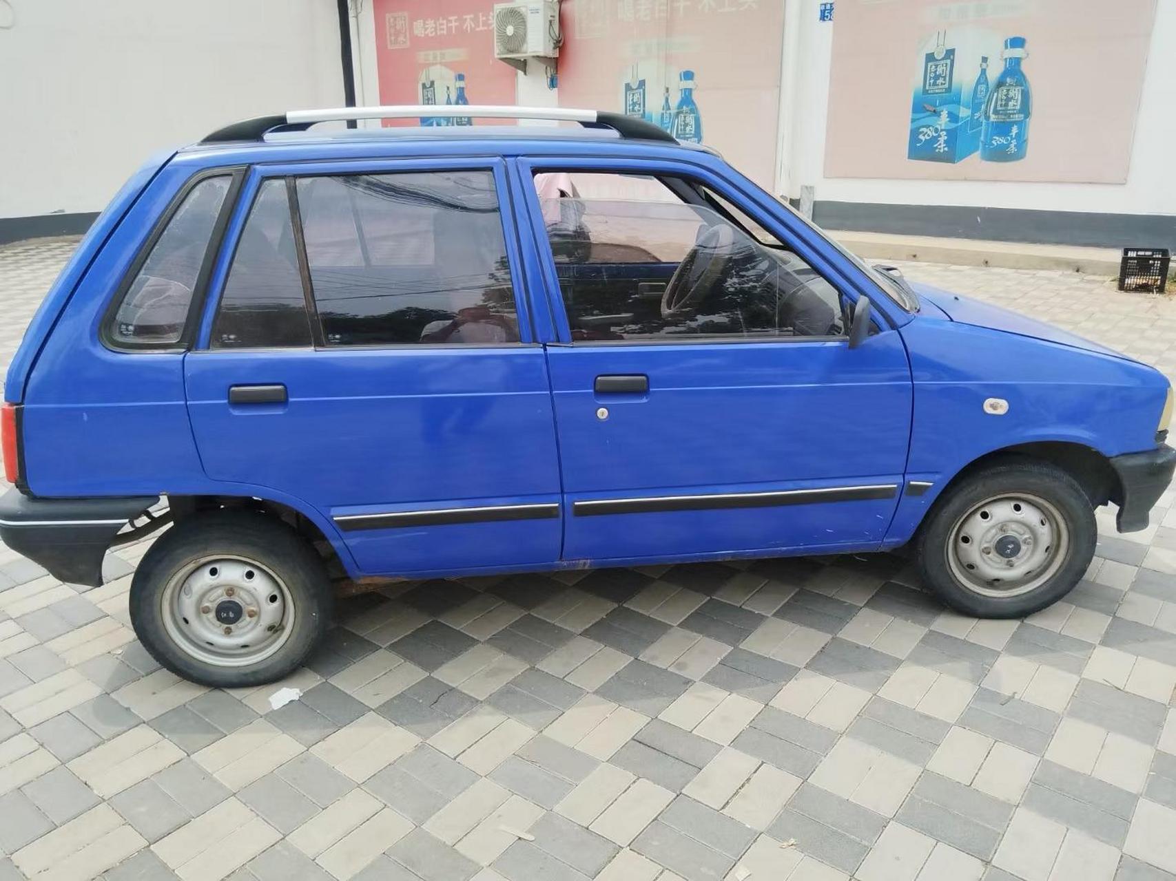 10年江南奥拓,保险检车到11月份.