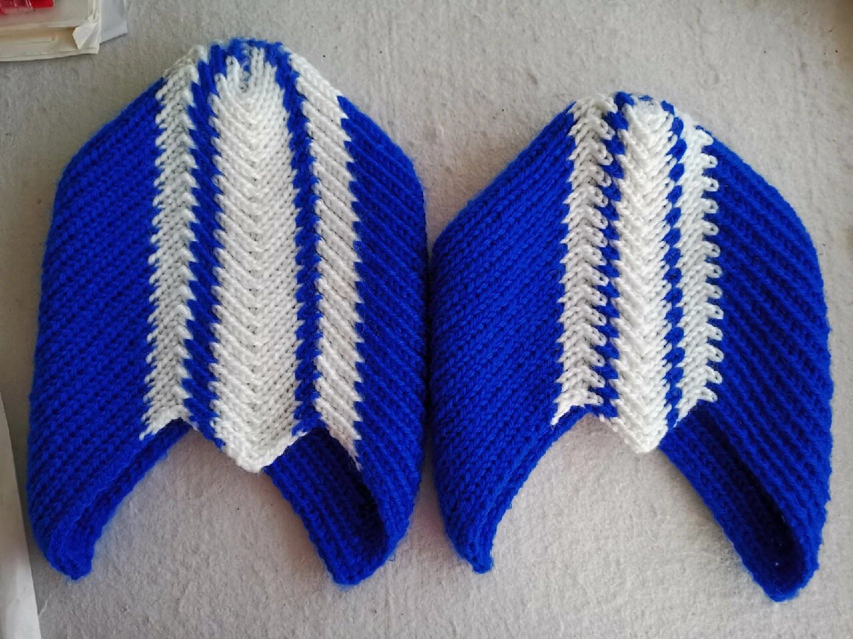 滑冰帽 由于比较喜欢滑冰,虽然现在可以选择的帽子很多,但还是喜欢