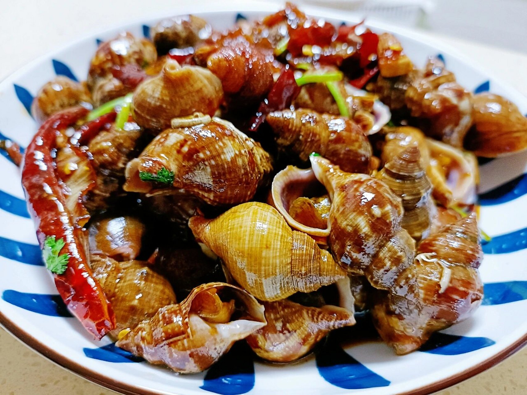 辣炒香螺 这个香螺好像是个季节性的东西,反正我个人是很喜欢吃的