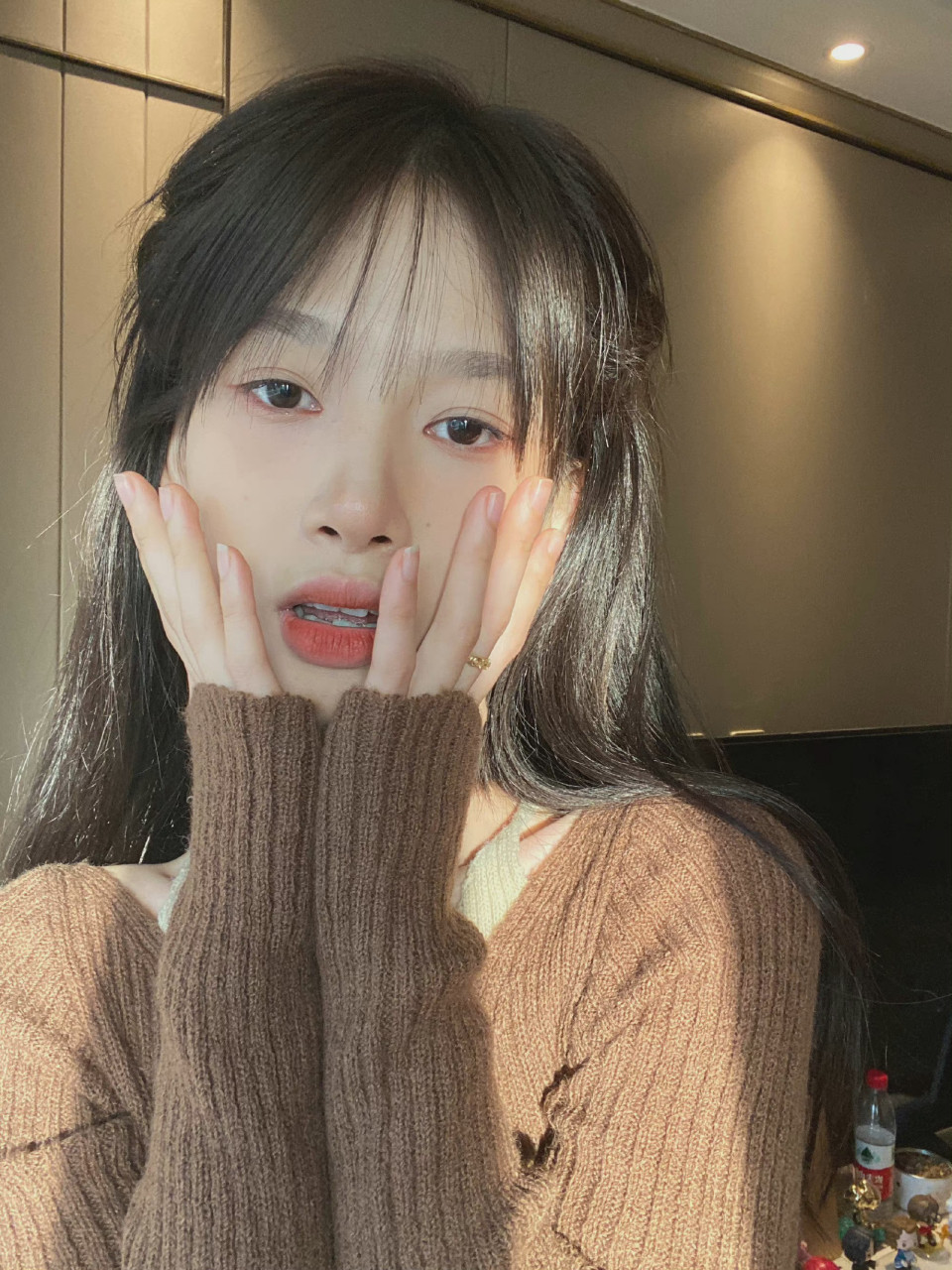 hellocc春春 出生于2002年7月25日,狮子座