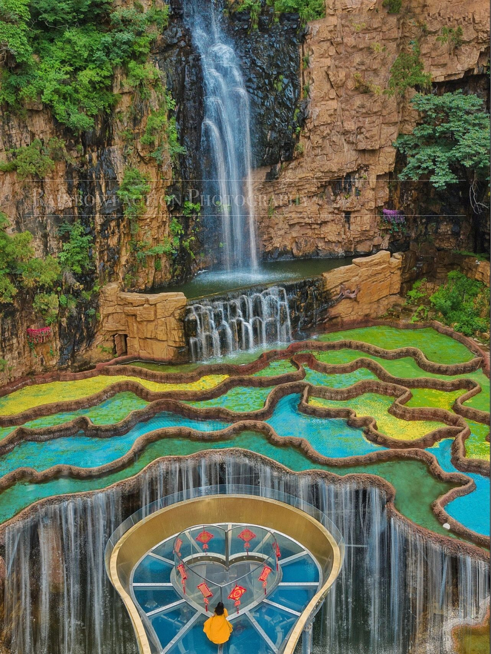 北京|玩转网红七彩池瀑布 高空飞碟玻璃栈道 早就被北京平谷石林峡