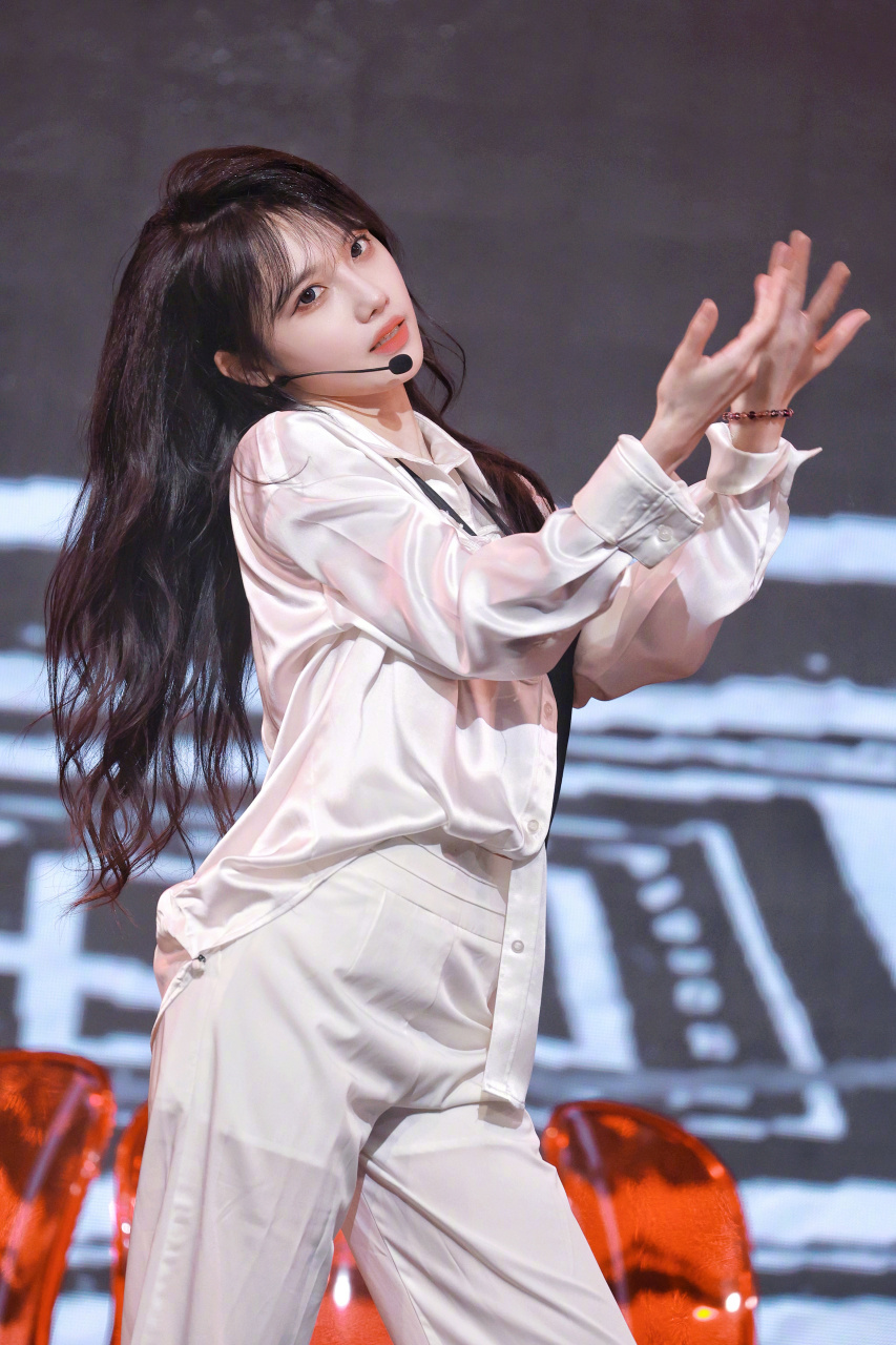 snh48# #snh48宋昕冉生日快乐# @宋昕冉 "mood"音乐舞台畅享会回狗档