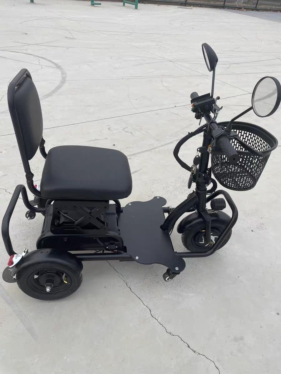 小型折叠电动三轮车老年代步车迷你电三轮