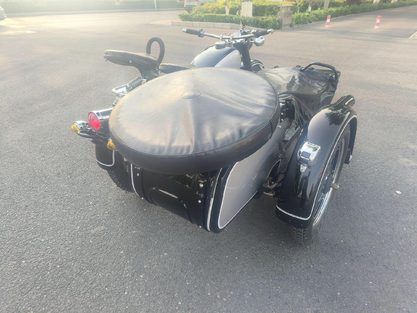宝马r100边三轮摩托车(包牌)宝马r100边三轮摩托车(代同行出),原装