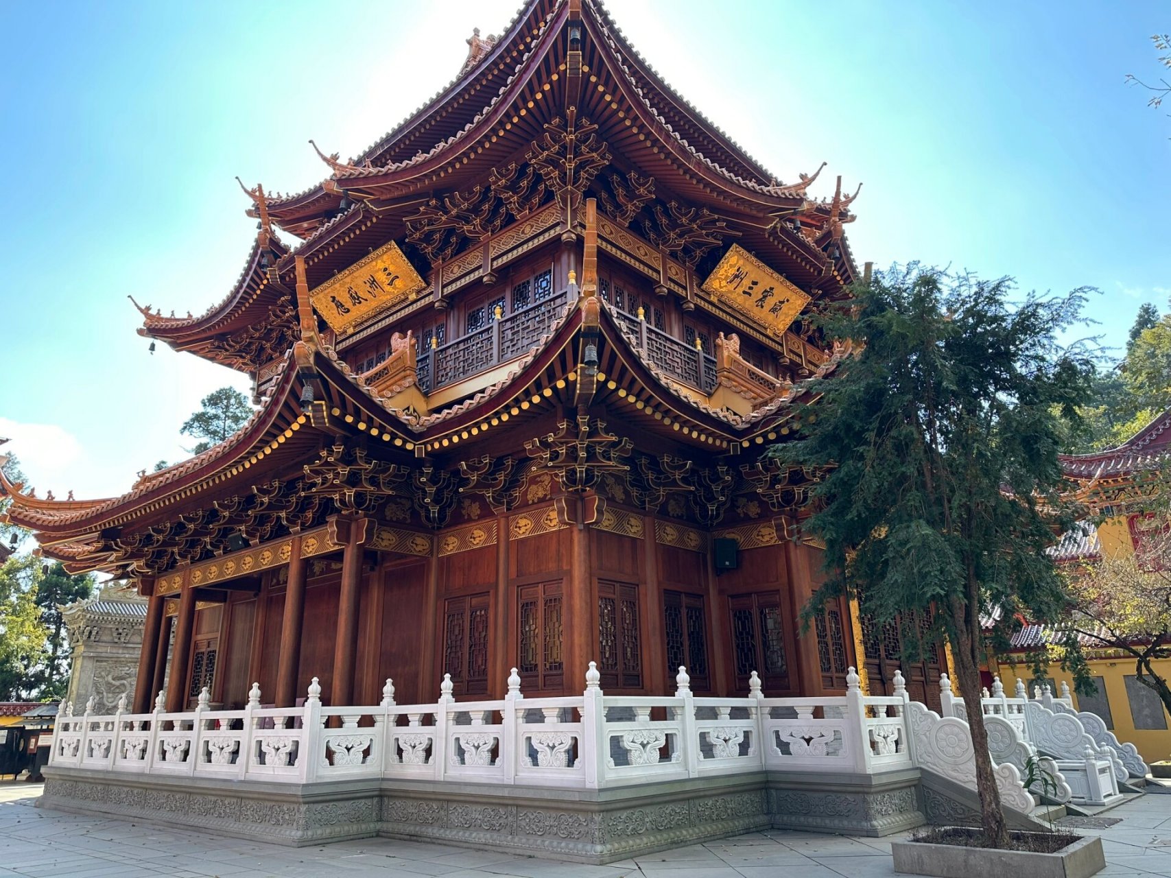 东天目山|昭明禅寺 一个比较冷清的寺庙 一个比较冷清的景区 	 爱文艺