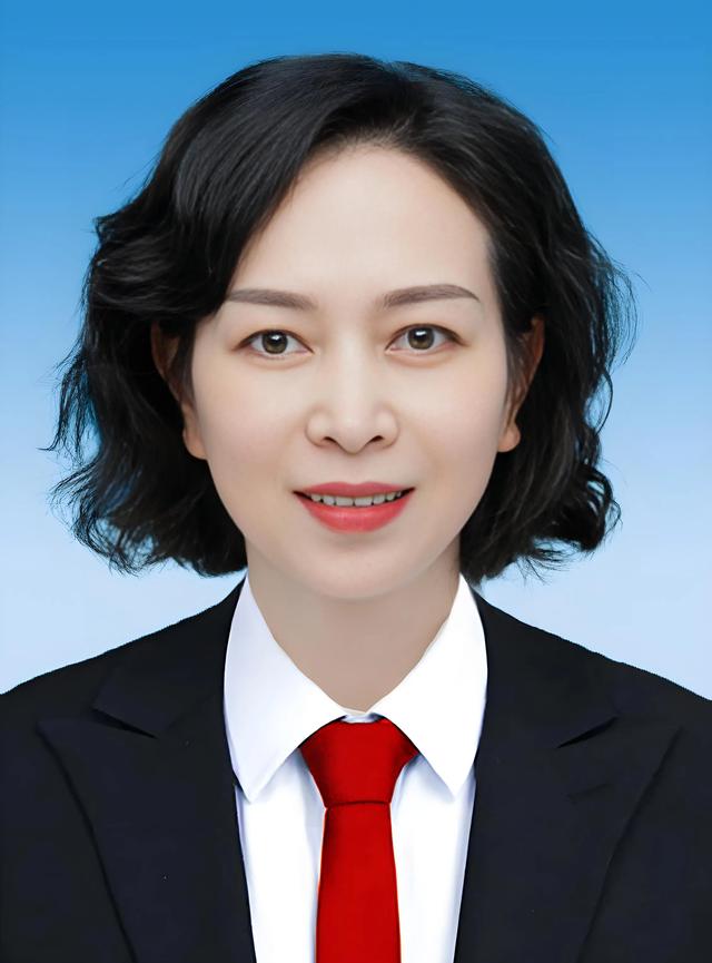 广元市下辖的县区,县长,副县长中可是有不少女性佼佼者呢!