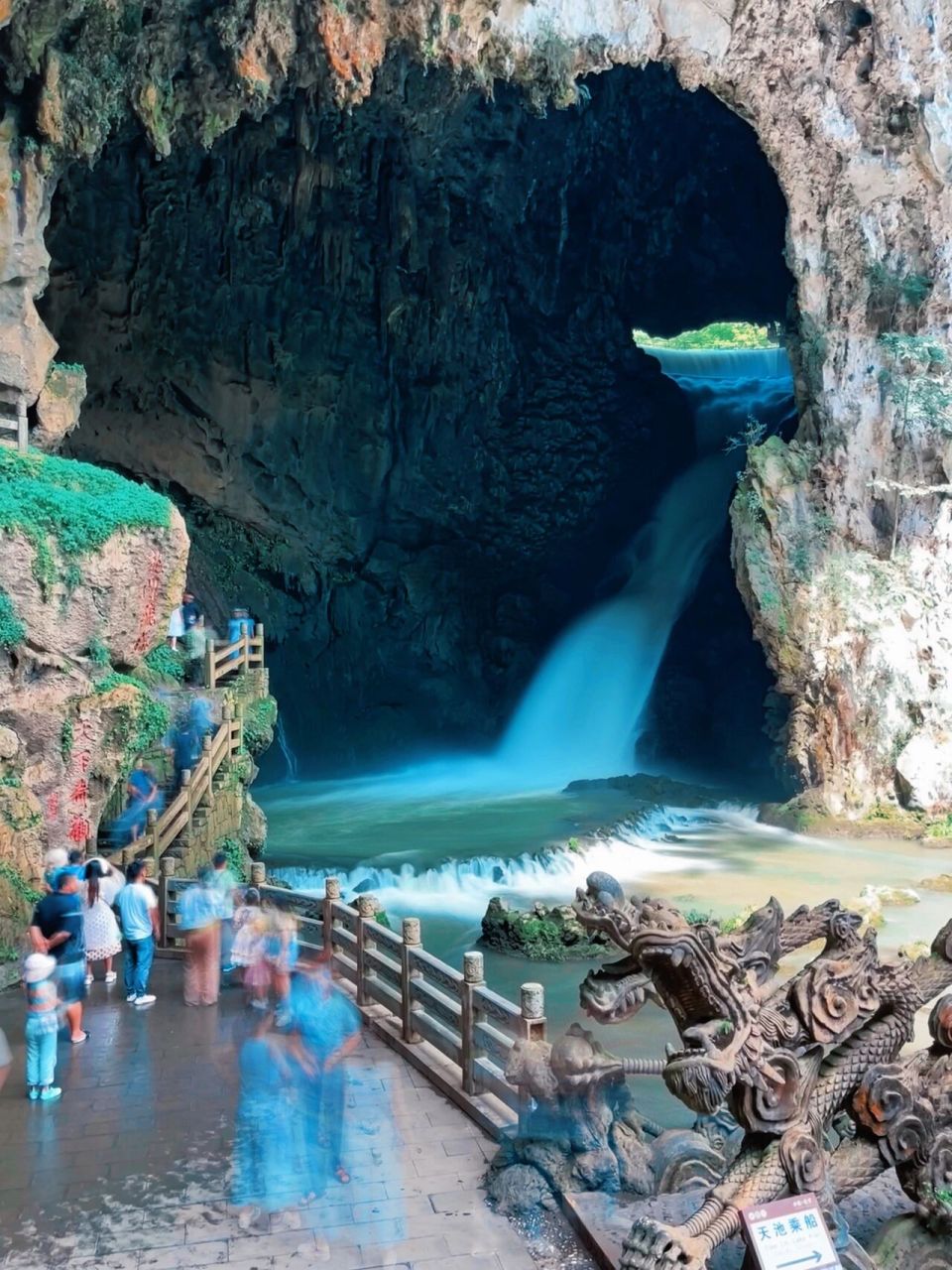 能说实话么 安顺龙宫真不好玩 不推荐😅 安顺龙宫, 我感觉就是一个,