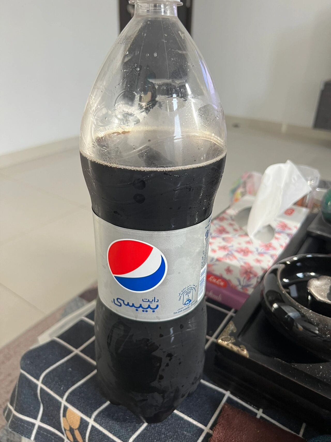 外面40-50度的天,冰碳酸饮料带来的快乐代价就是胖,但是这种无糖可乐
