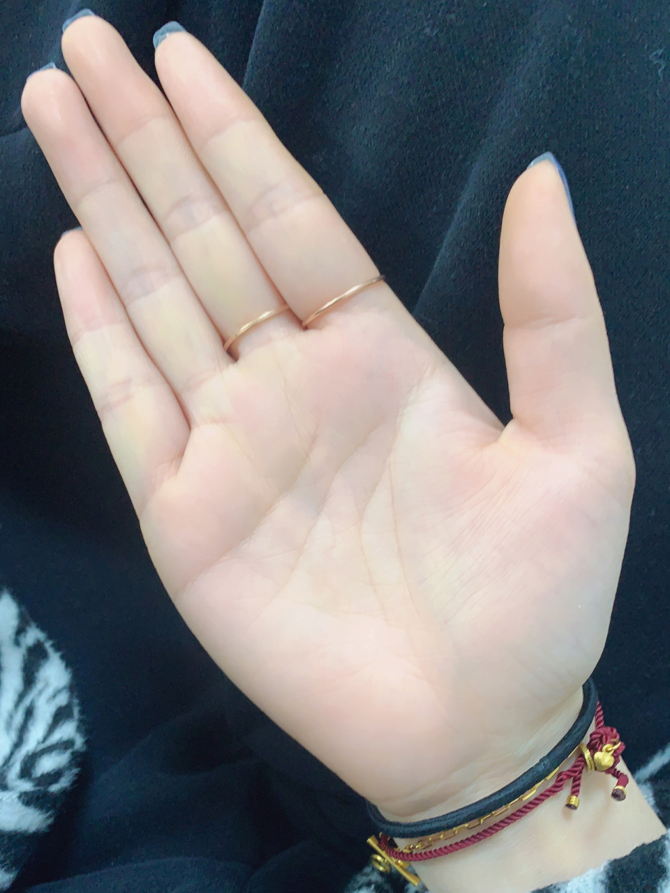 有没有会看手相的 有没有会看手相的 女 右手