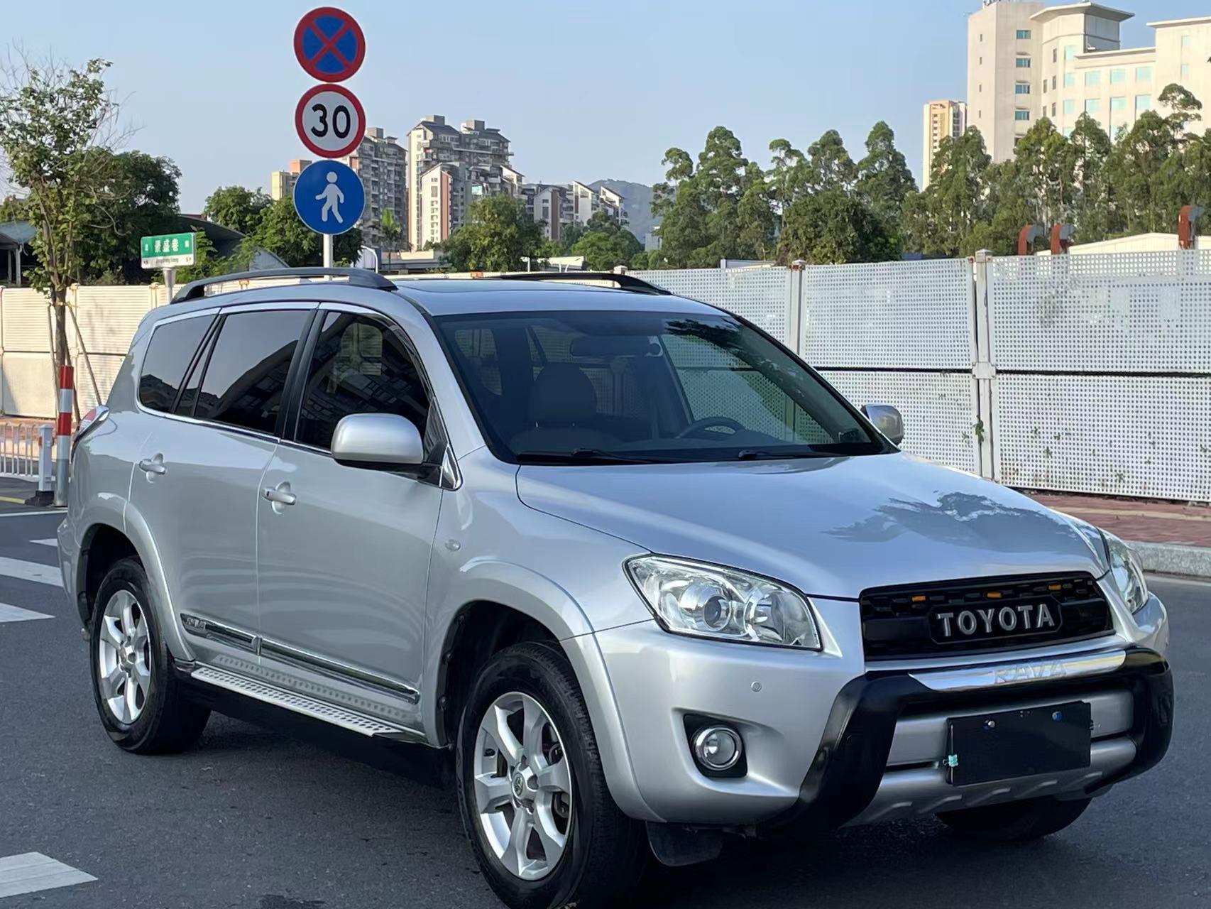 09年11月丰田rav4小公主 2