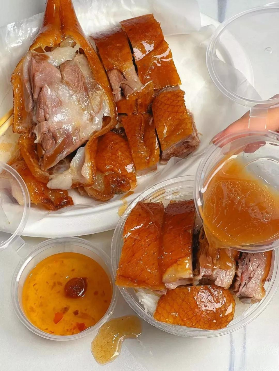 请你吃烧鹅腿可好