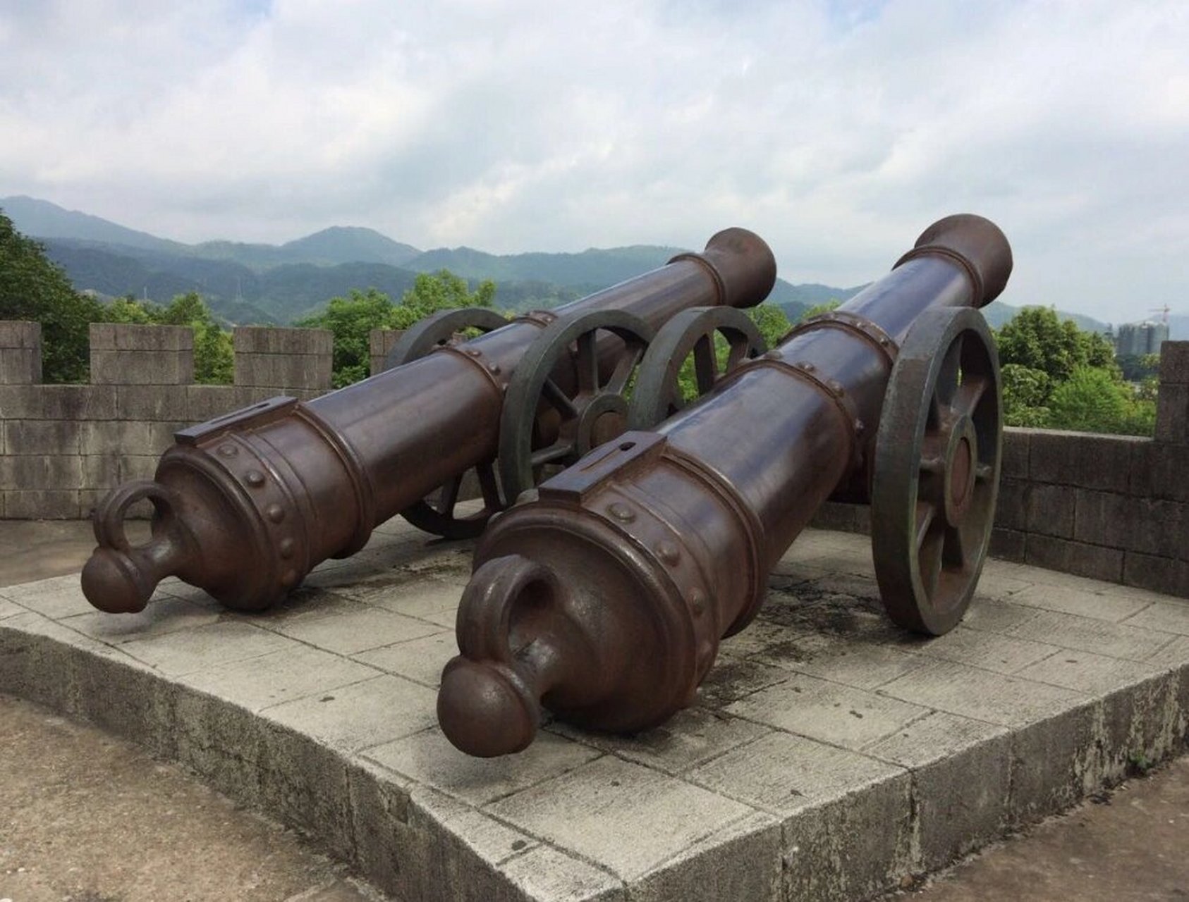 蒙山县景点 蒙山县 水韵瑶寨 长寿桥 西炮台公园 韦竹平故居 天书峡谷