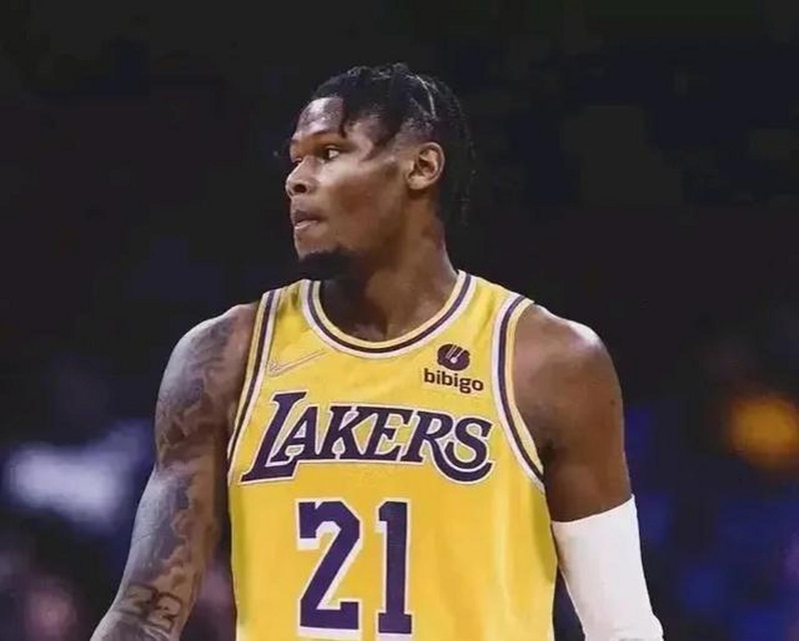 雷迪什是湖人下赛季可以期待的x因素! 他身高,臂展比八村塁强!