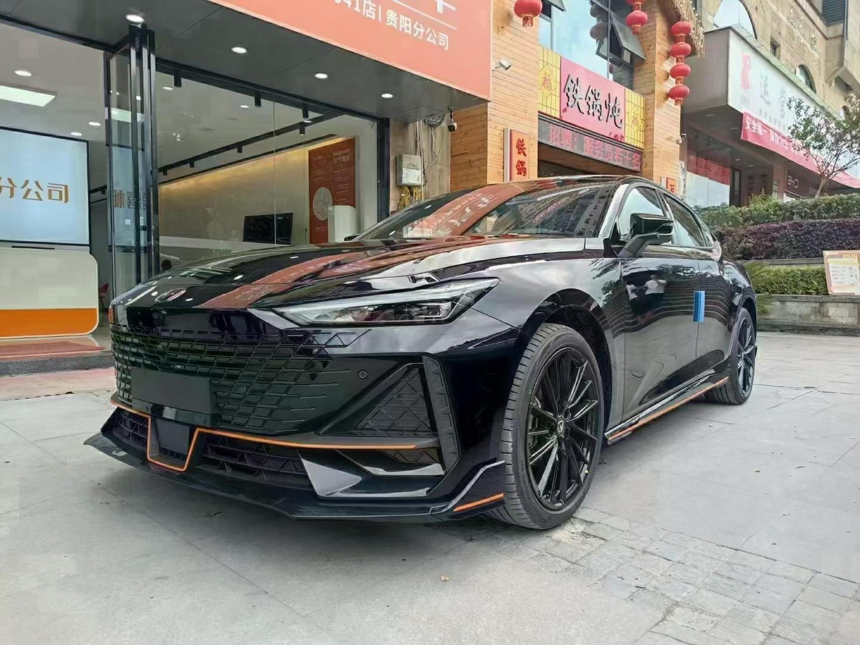 5t 尊贵运动版,时尚轿跑,年轻人首选的一台拉风轿跑,该有的配置咱都有