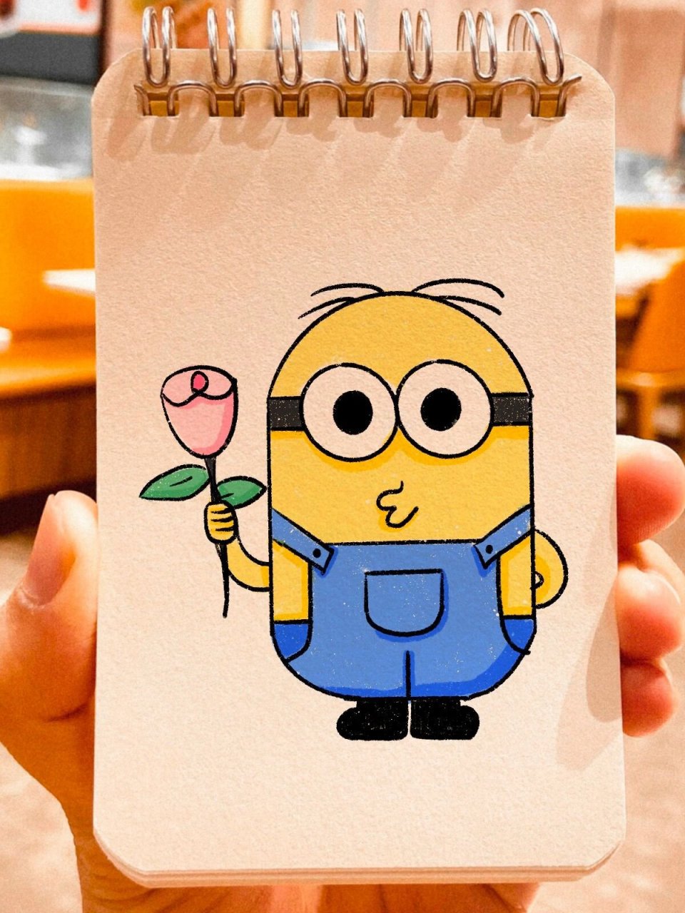 小黄人绘画过程图～挑战100天简笔画的第18天 今天画的是可爱的小黄人