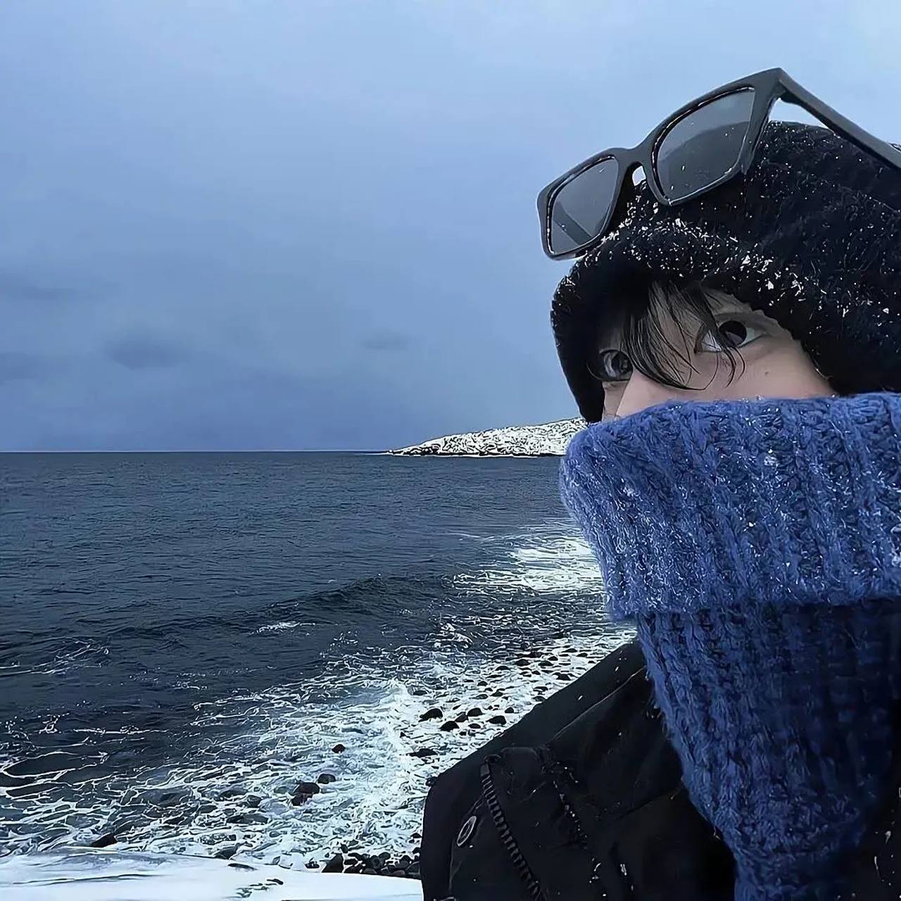 男生图片真人头像不像网图 看不出来是网图的男生挡脸真人头像 看不