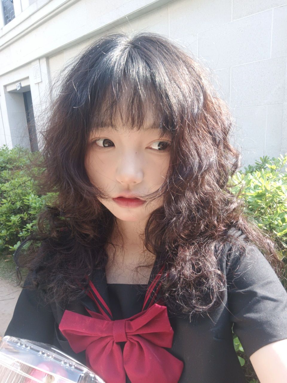 求助帖 到羊毛卷尴尬期了,想换个发型,姐妹们有什么推荐的吗?