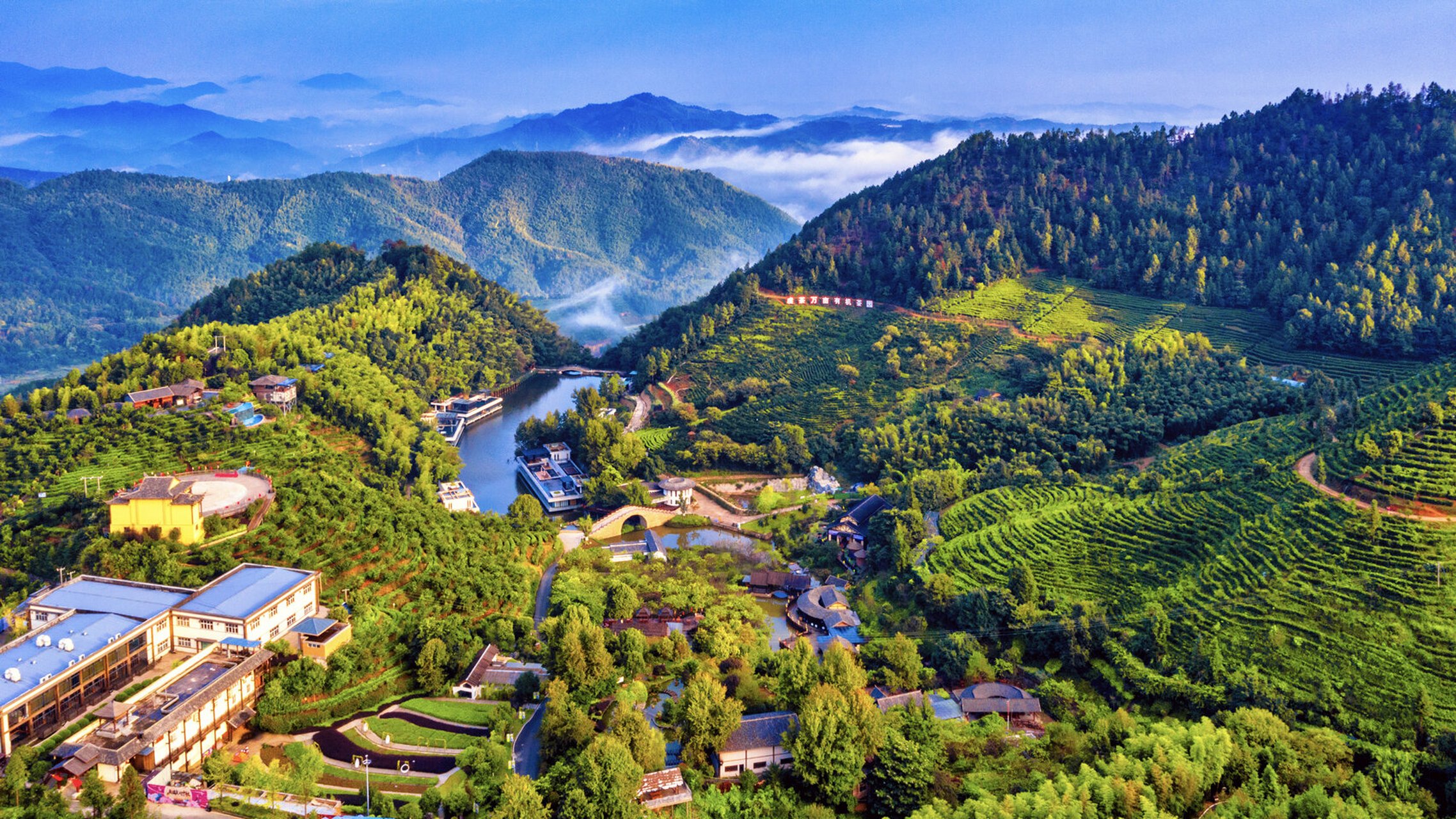 广东江西绝美度假圣地丨龙南虔心小镇 小镇被大自然包围,占地10万亩