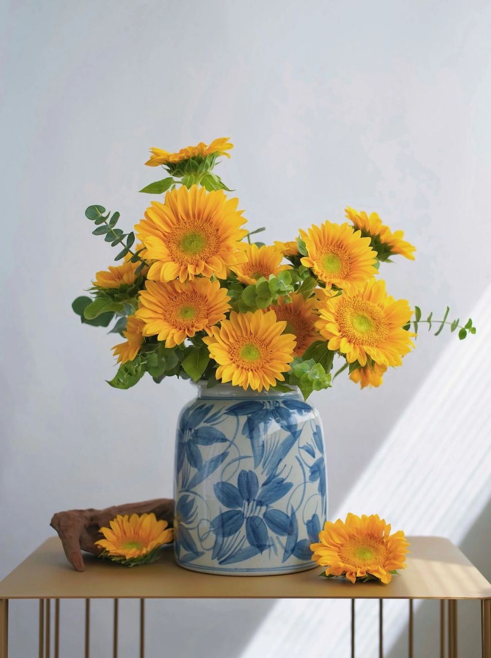 插花98|向阳而生—两步轻松get向日葵花 循梦而行,向阳而生 教师节