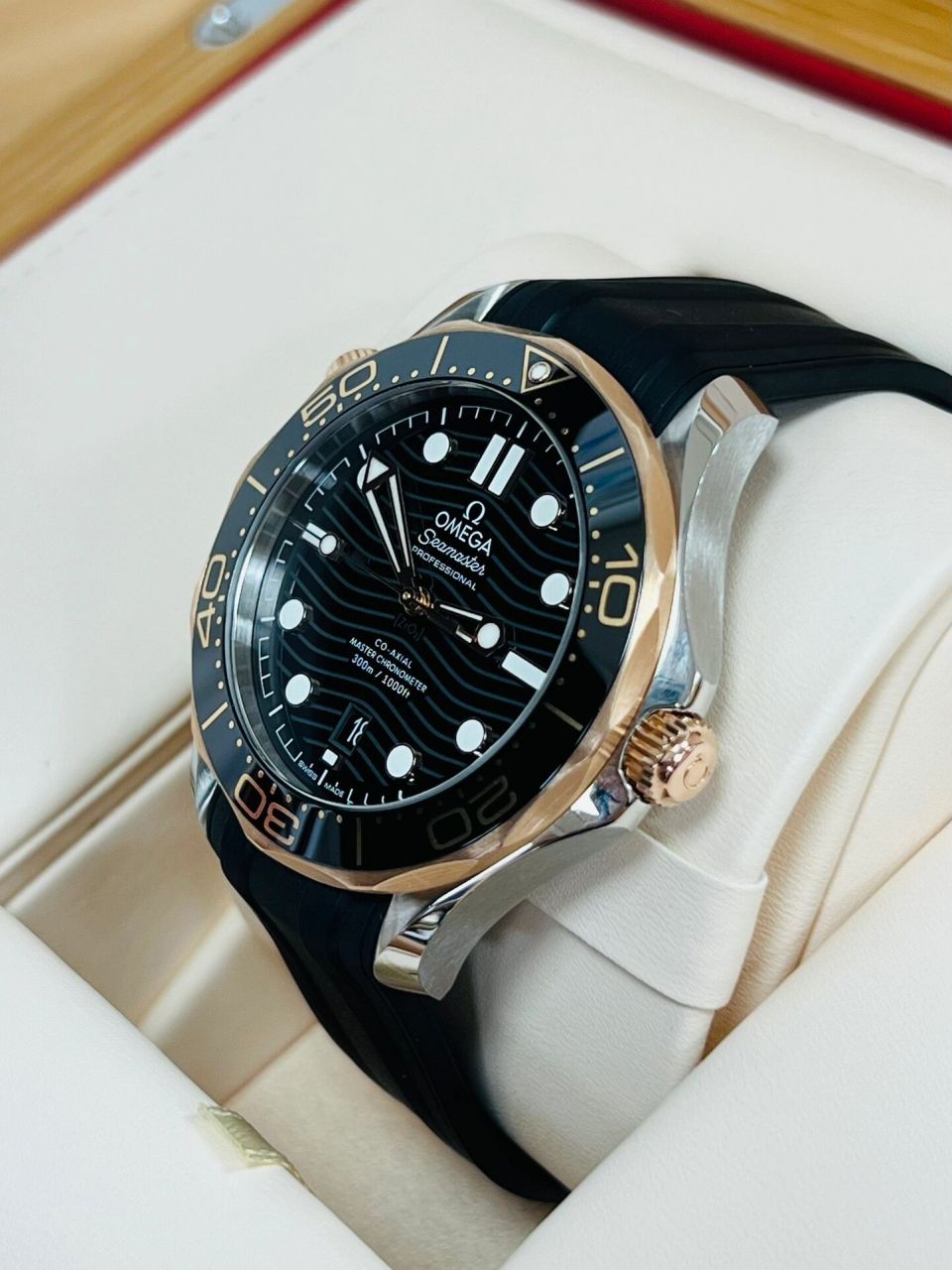 什么马这么好看99原来是间金海马300 颜值与性能并存的间金海马300.