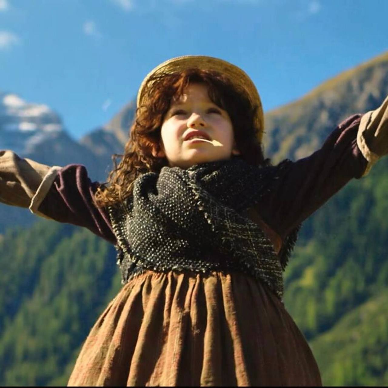 《海蒂和爷爷》头像合集  小精灵海蒂&小公主克拉拉 她们之间的相处