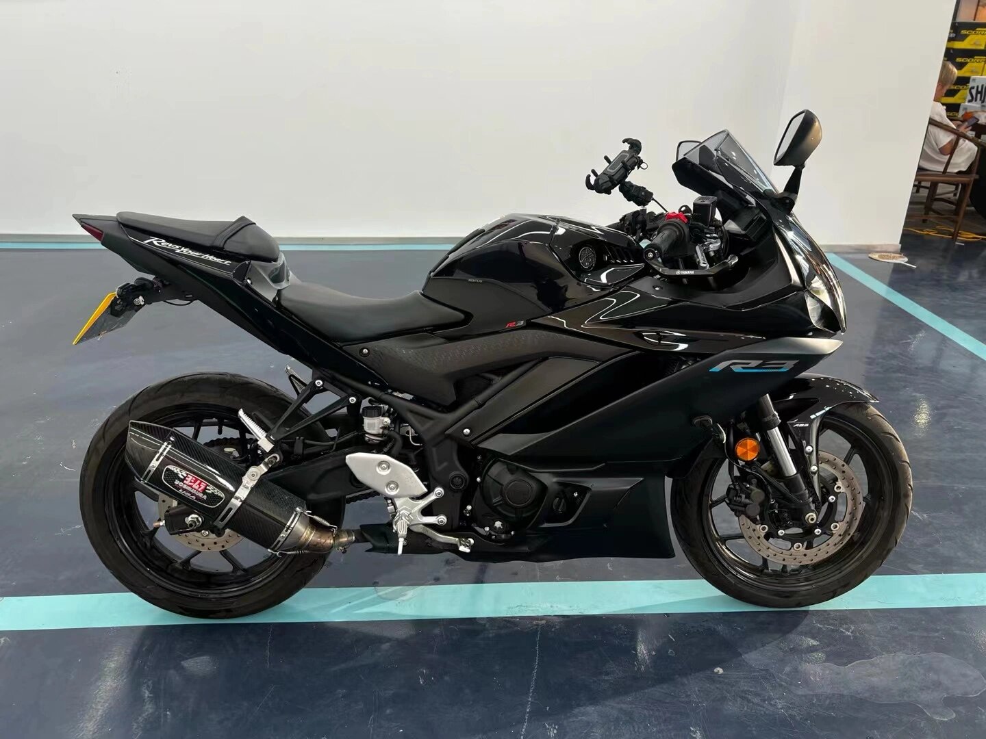 出售23年雅马哈r3 23年23款雅马哈r3 实表4700公里 无倒无摔无事故