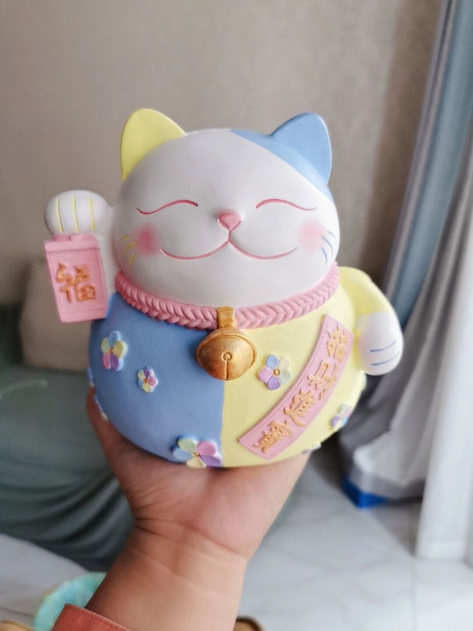 招财猫石膏娃娃涂色 抄了一个小姐姐涂的马卡龙色系招财猫,绝绝子