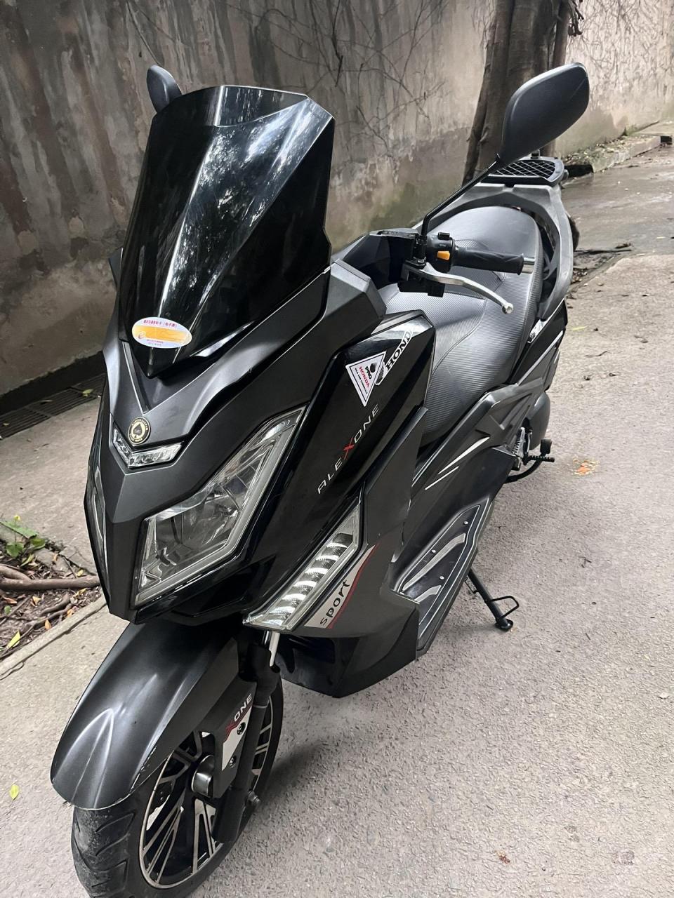 移动大沙发,骑起安逸得很,手续齐全,成色没话说家用踏板摩托车推荐