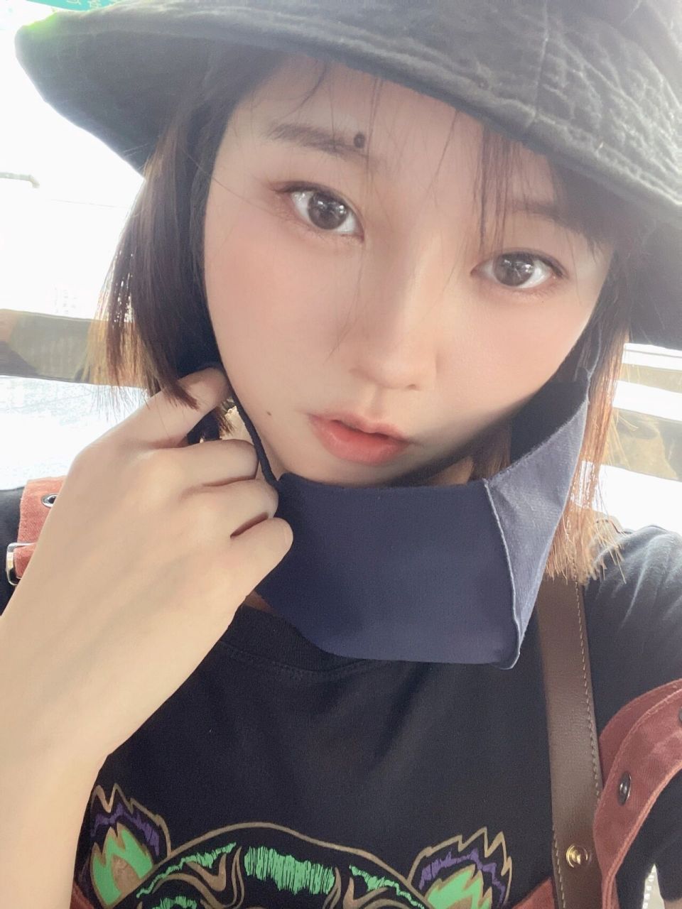 左眉毛上方的痣是不是不好?