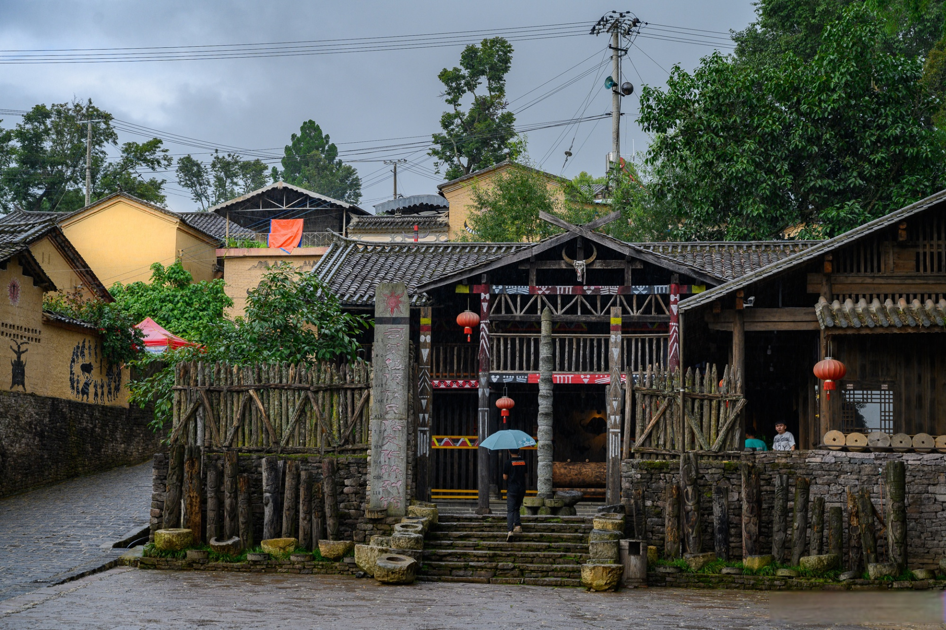 腾冲心旅行# 司莫拉佤族村是国家aaaa级景区,离腾冲城13公里,距离
