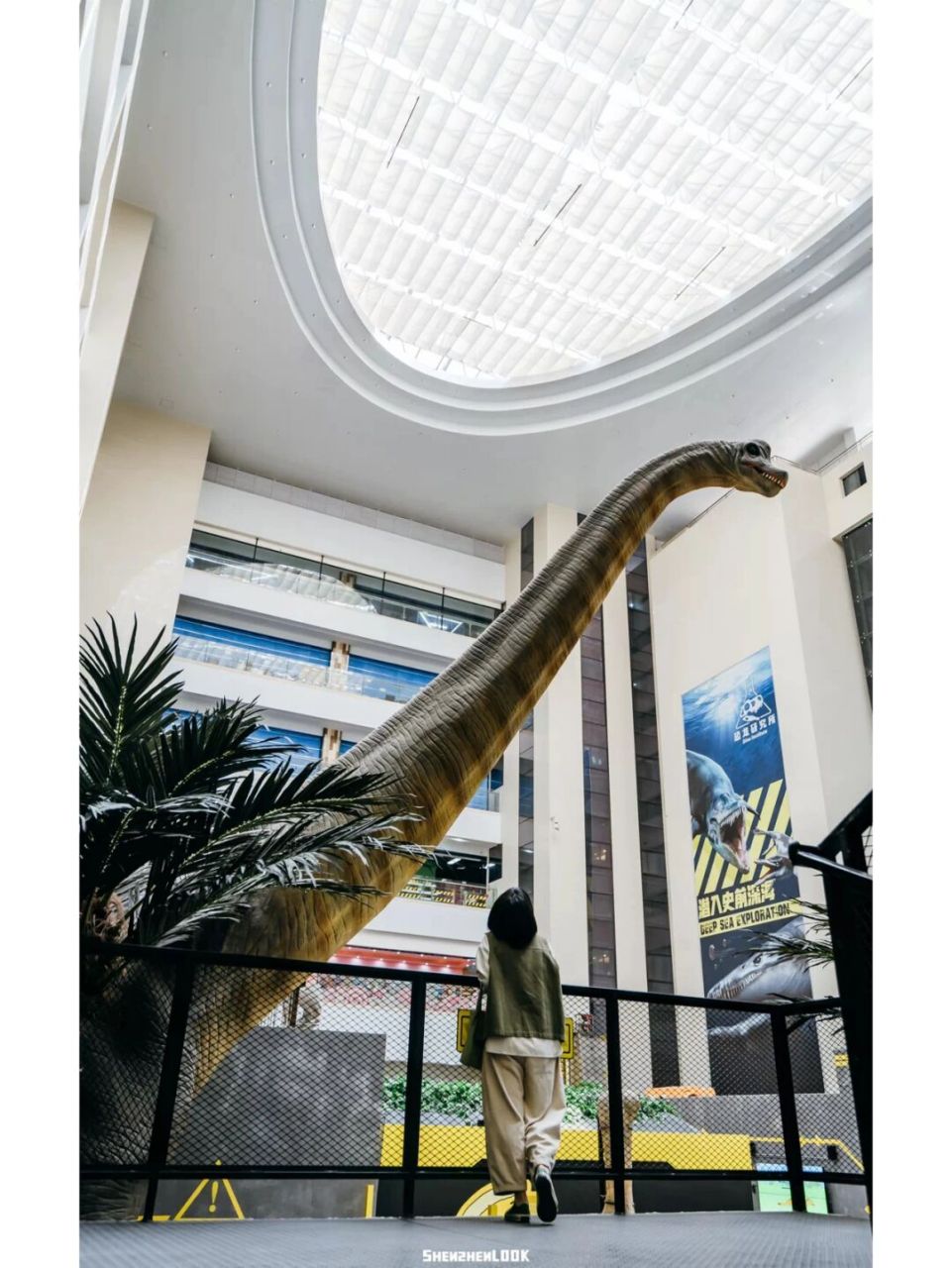 📍大梦探索乐园位于龙岗万国城,3层楼,占地30000㎡,是深圳目前最