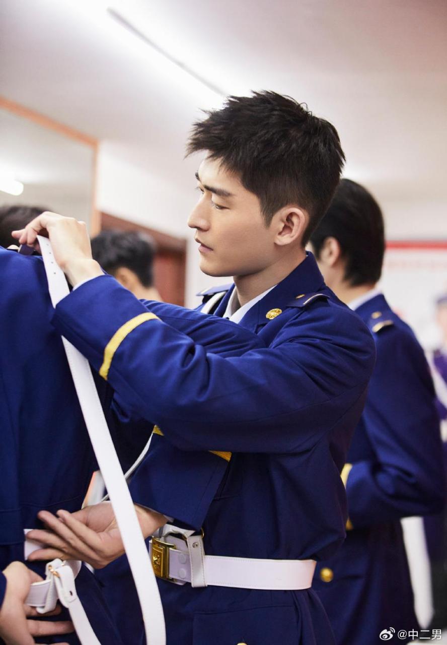 魏大勋张翰张彬彬爆笑两分半#魏大勋,张翰和张彬彬在