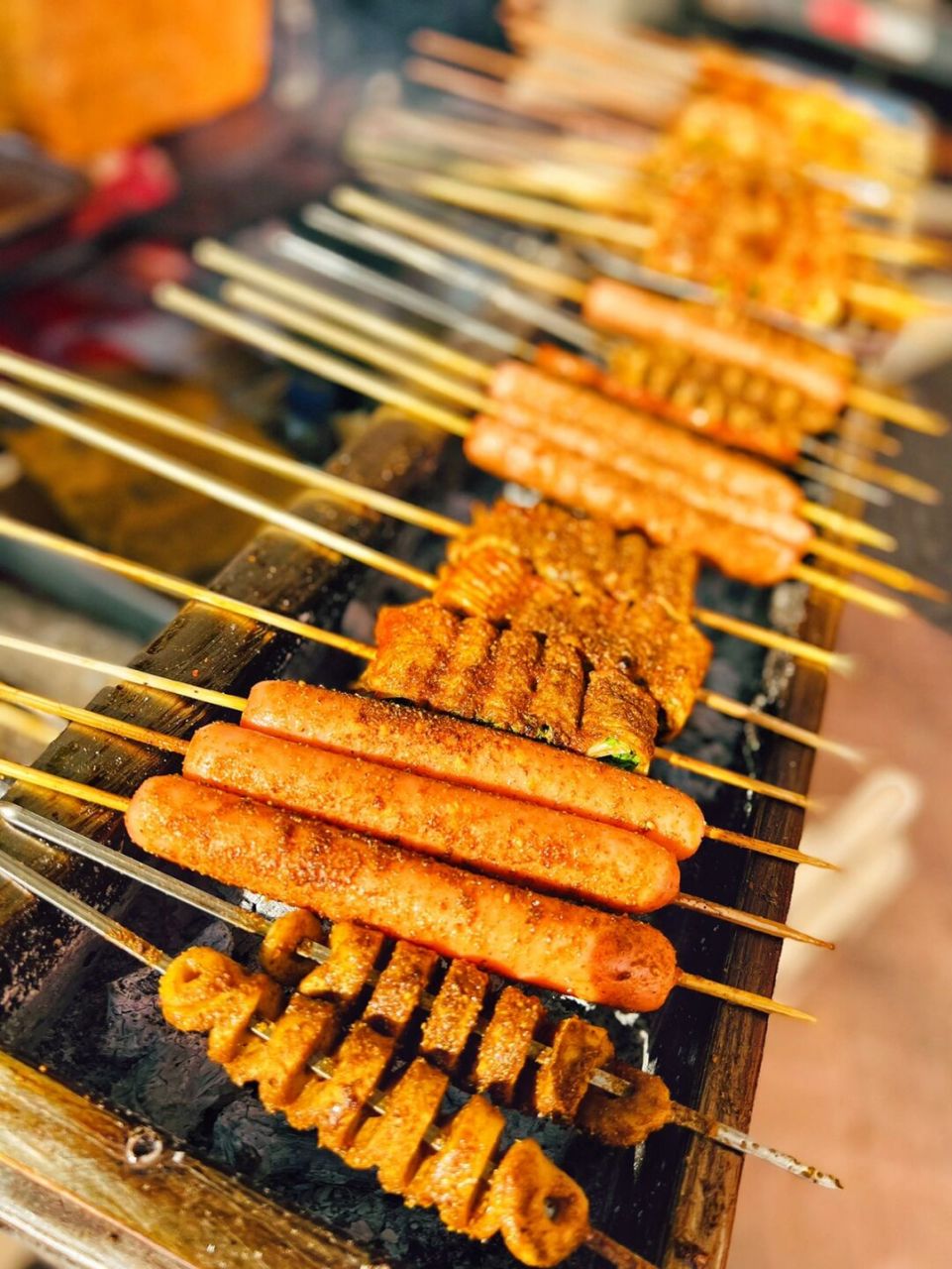 大同美食 矿务局西安烤面筋 老摊 众所周知,矿务局cbd佳顺旺超市门口