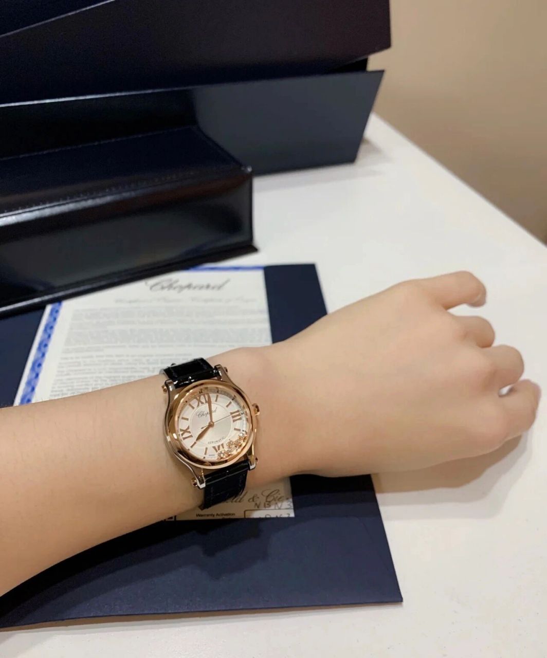 萧邦灵动钻石女表,精致女神约会必备手表 肖邦happy sport 灵动钻石